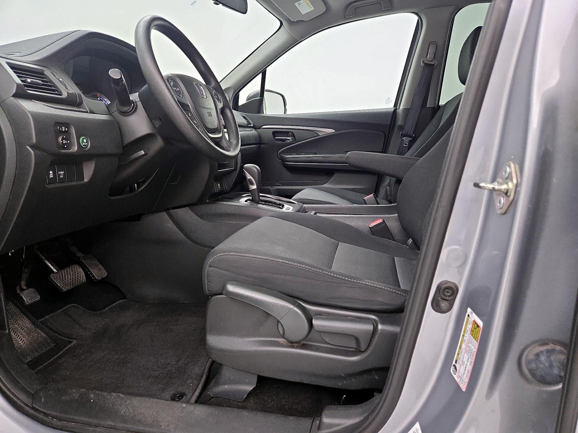 Thumbnail: 2017 Honda Ridgeline - 11