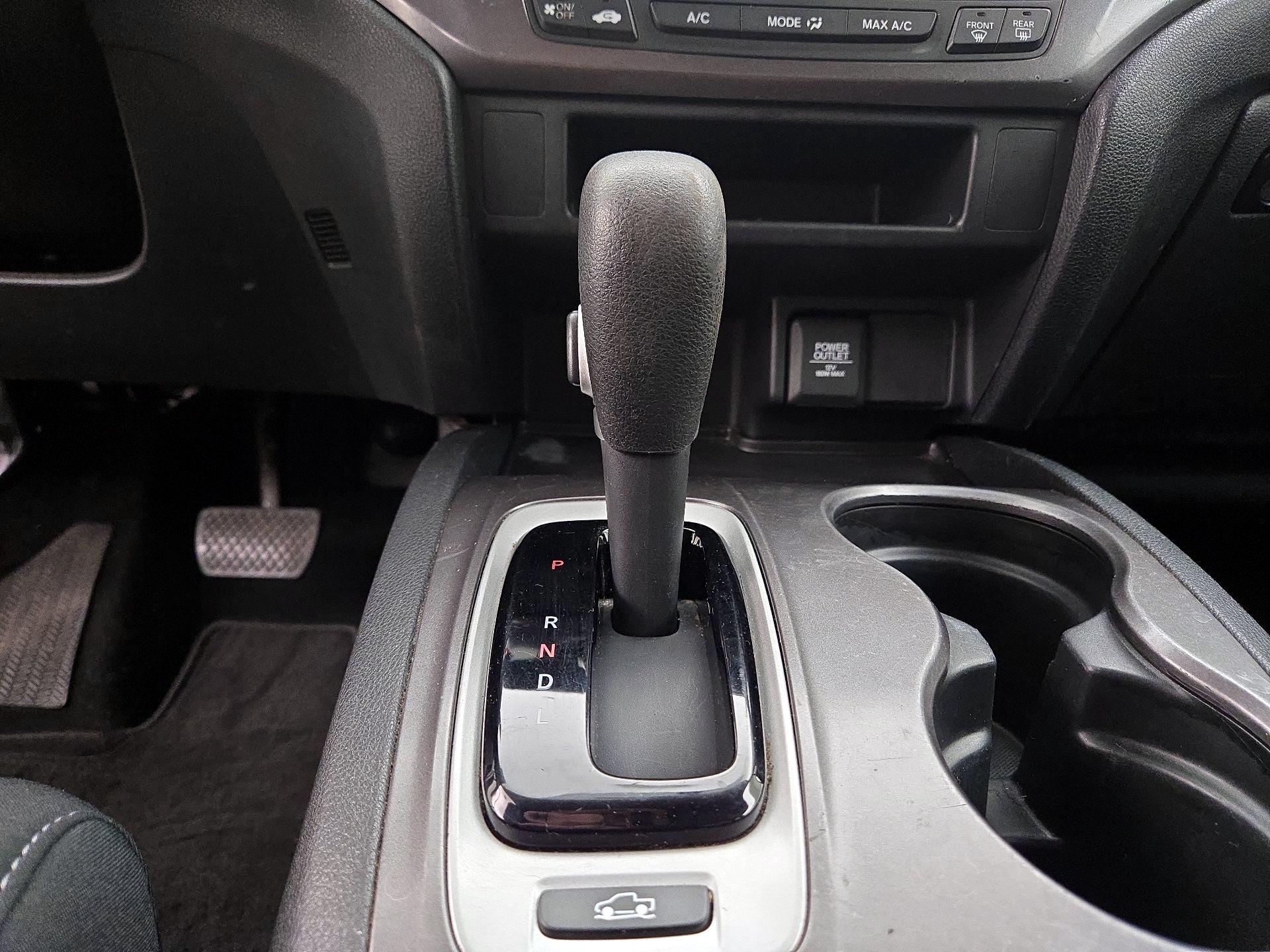 Thumbnail: 2017 Honda Ridgeline - 17