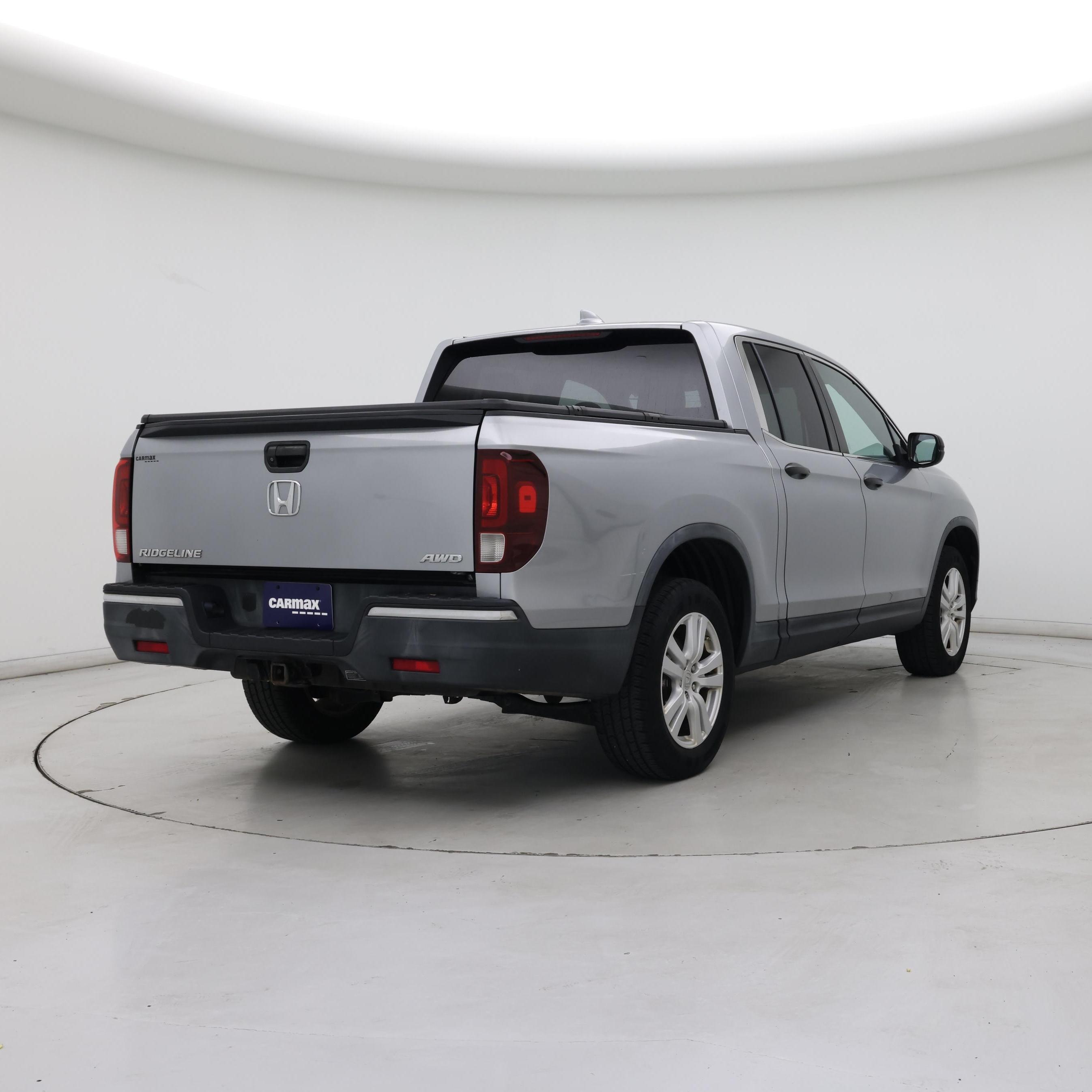 Thumbnail: 2017 Honda Ridgeline - 8