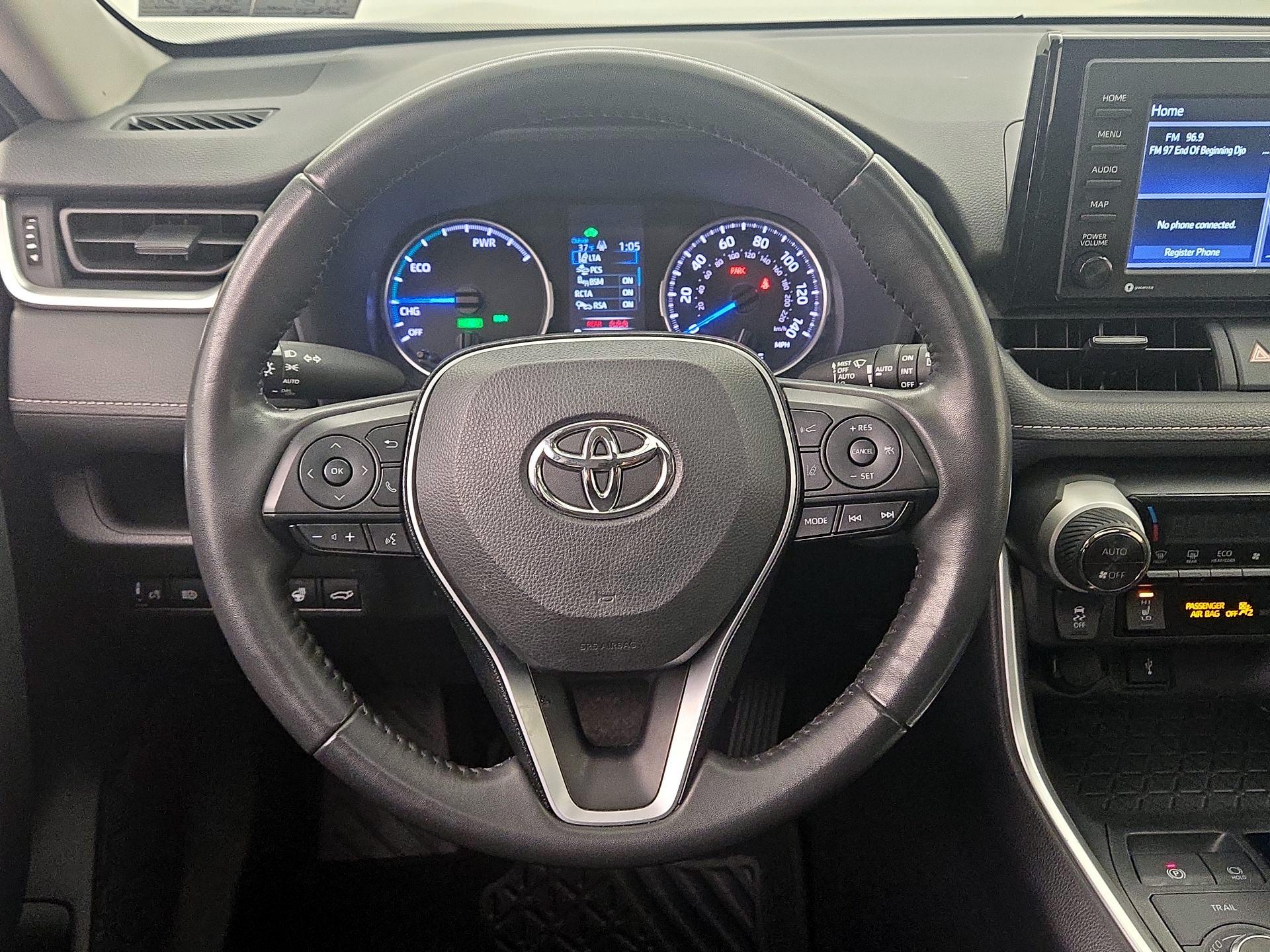 Thumbnail: 2022 Toyota RAV4 - 10