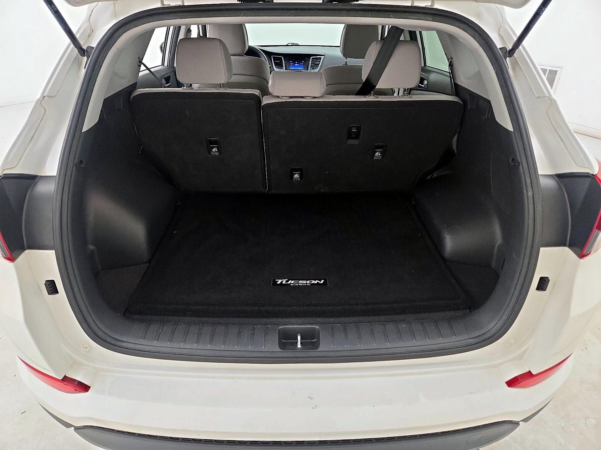 Thumbnail: 2017 Hyundai Tucson - 20