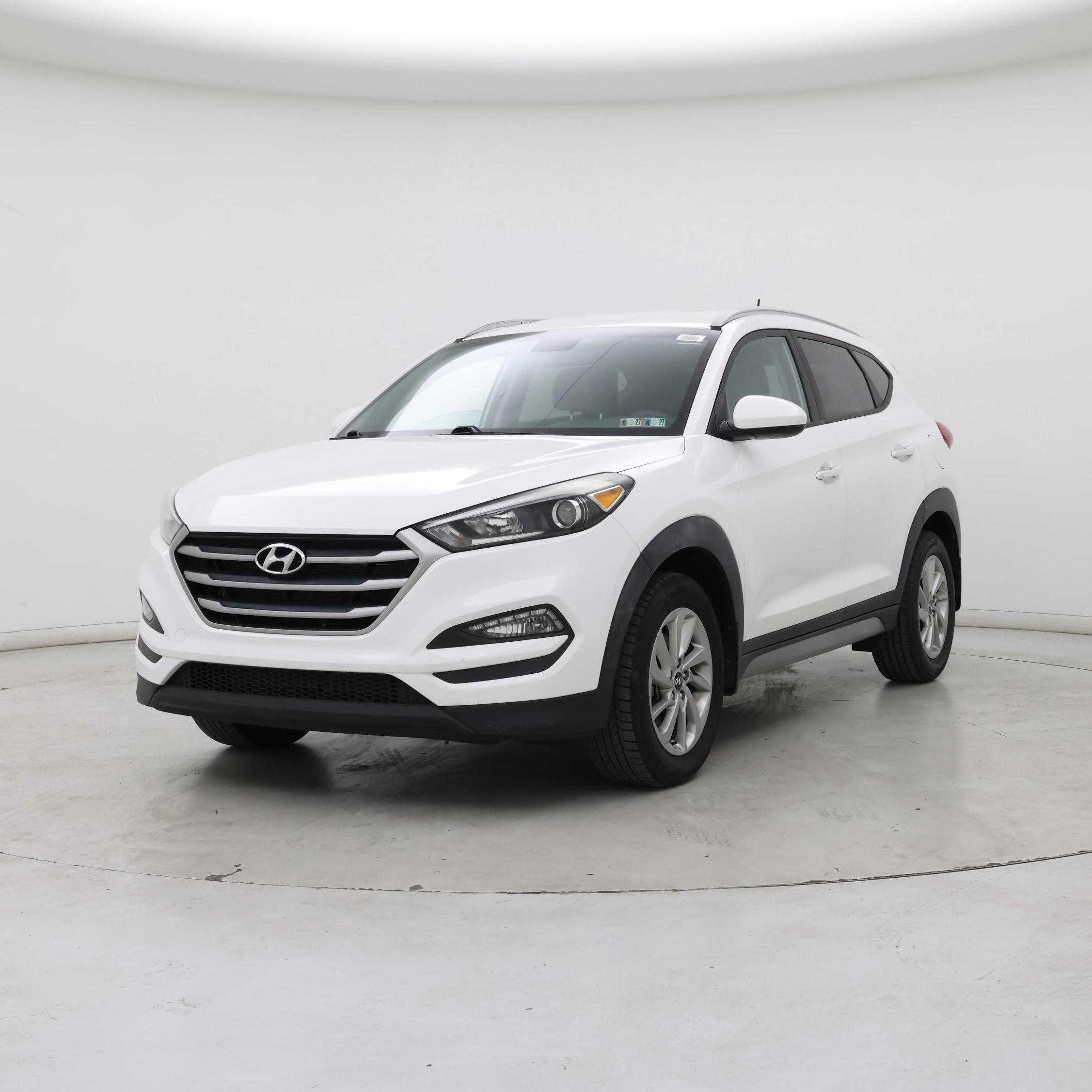 Thumbnail: 2017 Hyundai Tucson - 4