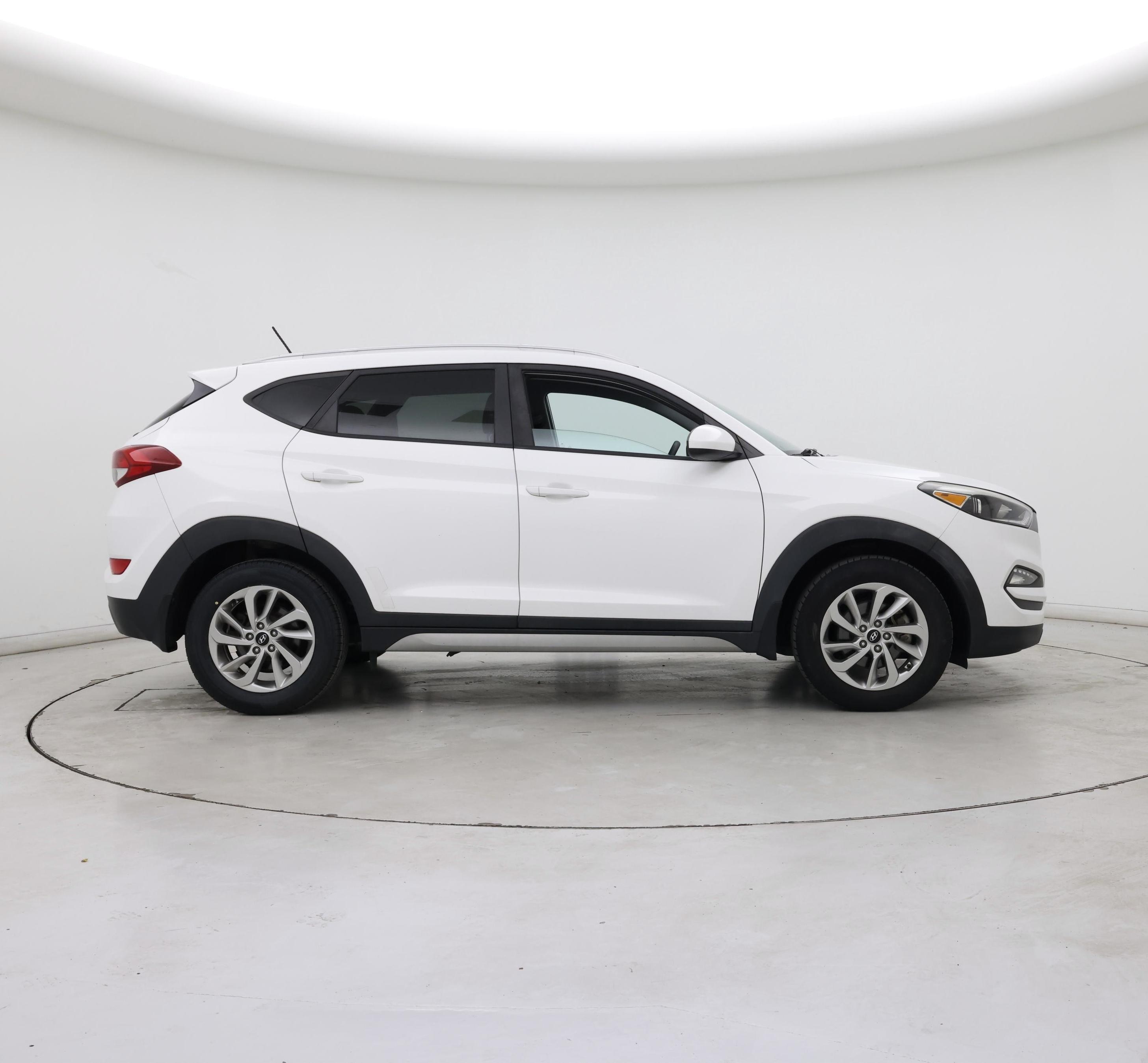 Thumbnail: 2017 Hyundai Tucson - 7