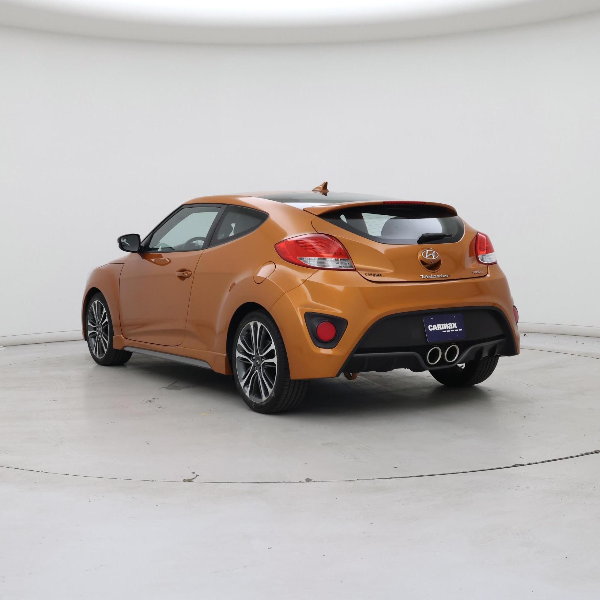 Thumbnail: 2016 Hyundai Veloster - 2