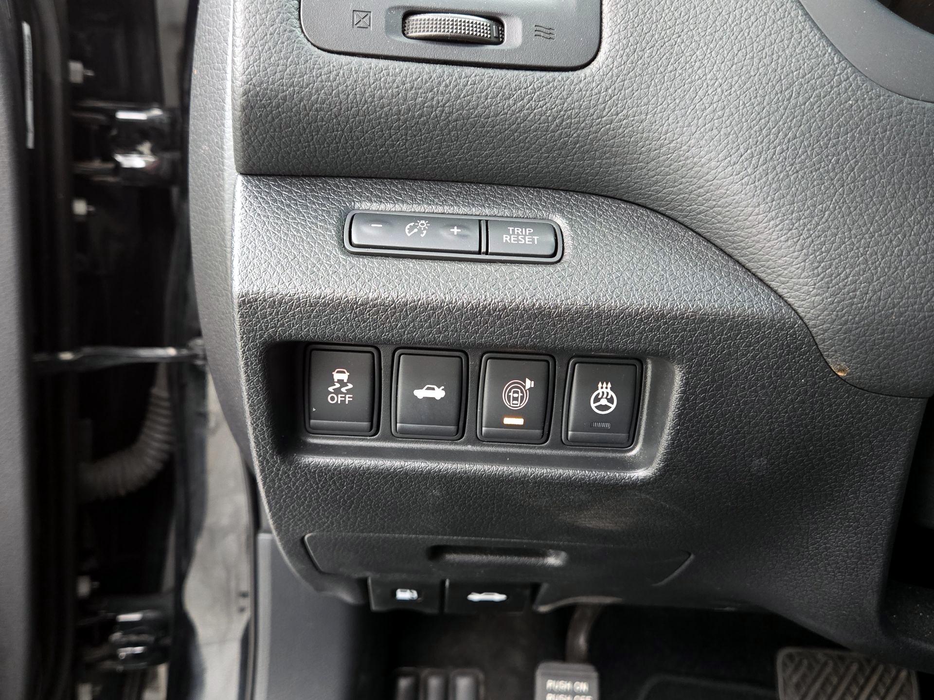 Thumbnail: 2015 Nissan Altima - 13