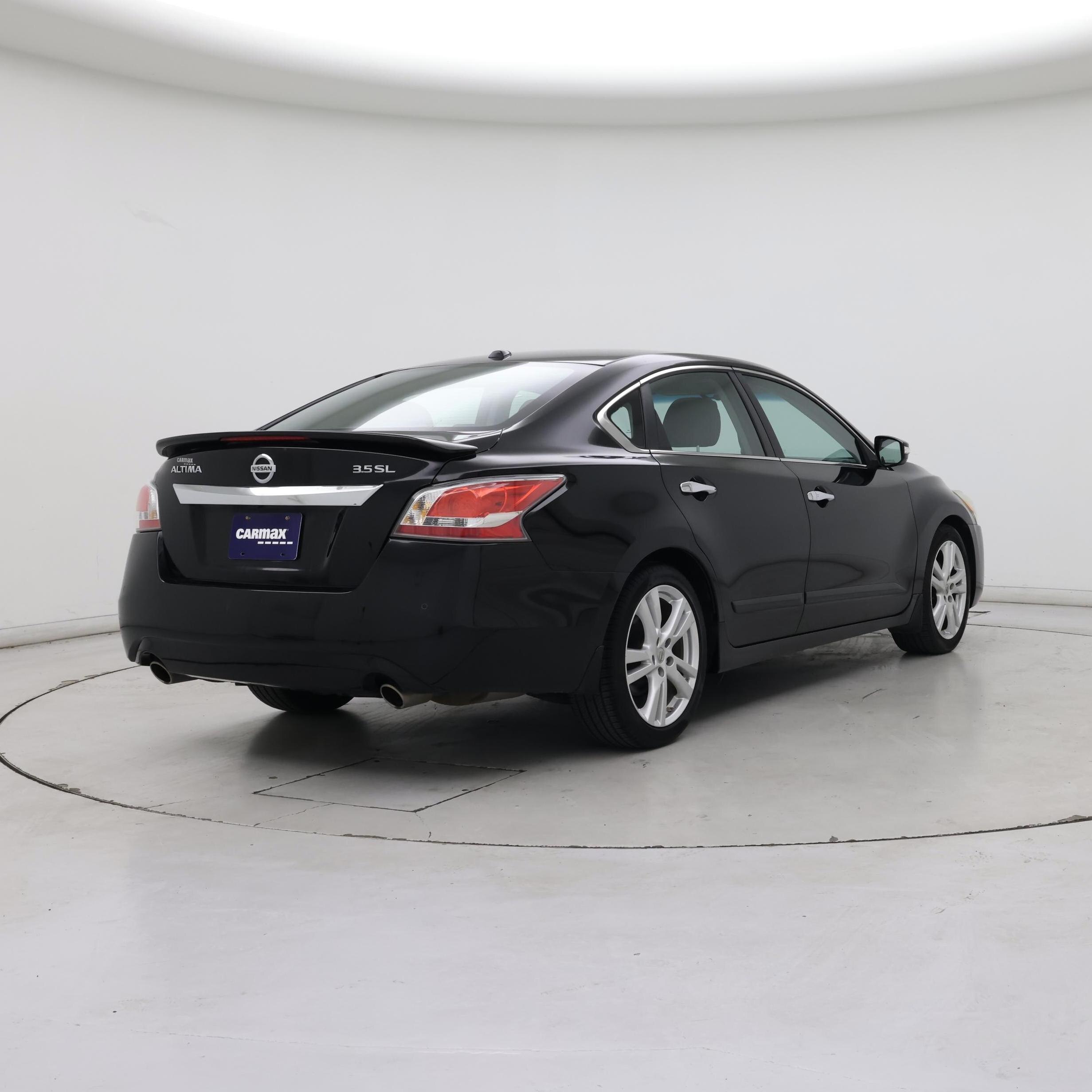 Thumbnail: 2015 Nissan Altima - 8