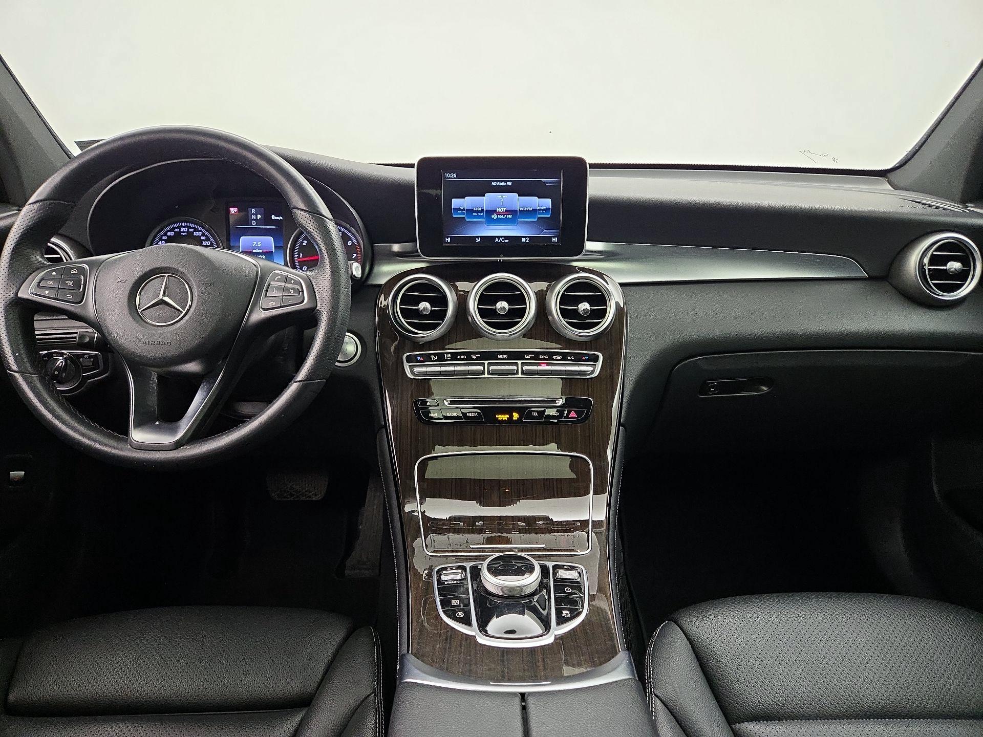 Thumbnail: 2019 Mercedes-Benz GLC - 9