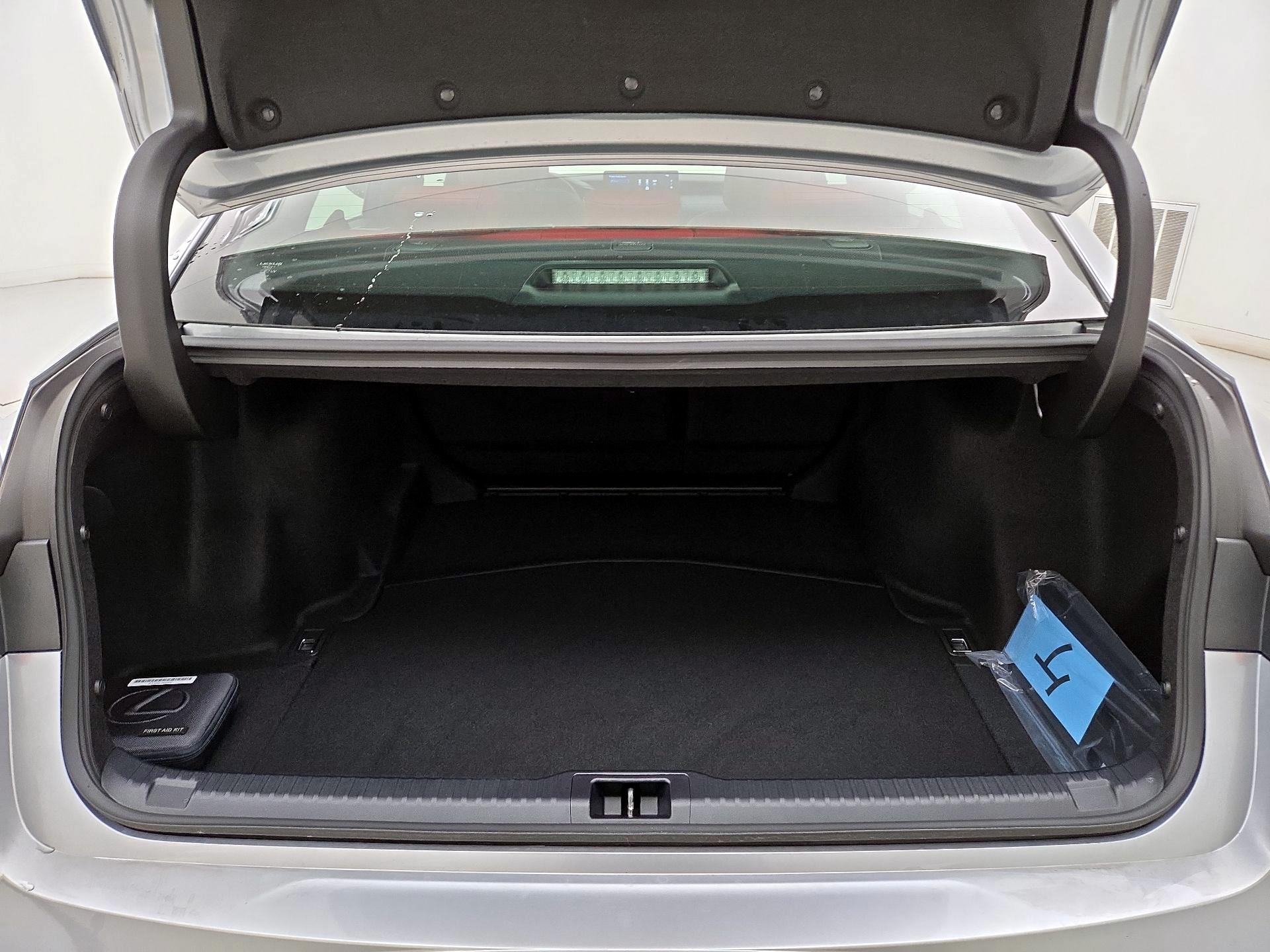 Thumbnail: 2025 Lexus IS - 20