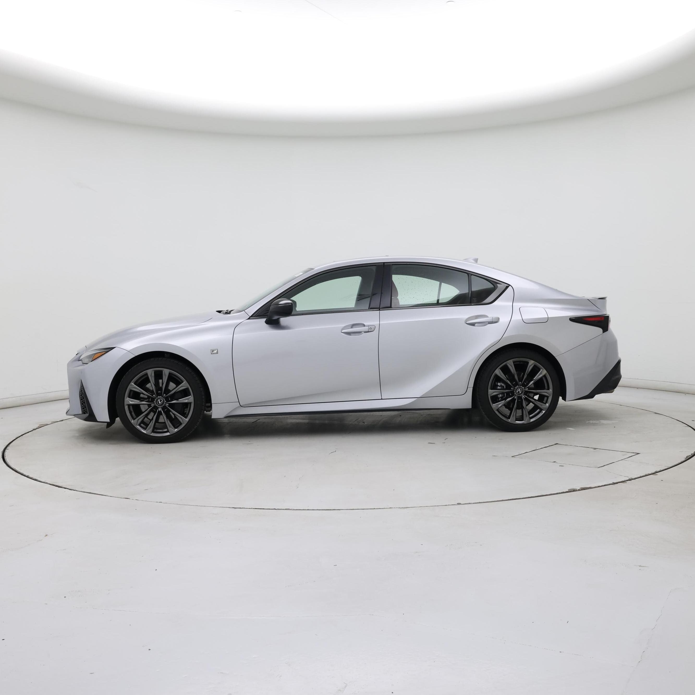 Thumbnail: 2025 Lexus IS - 3