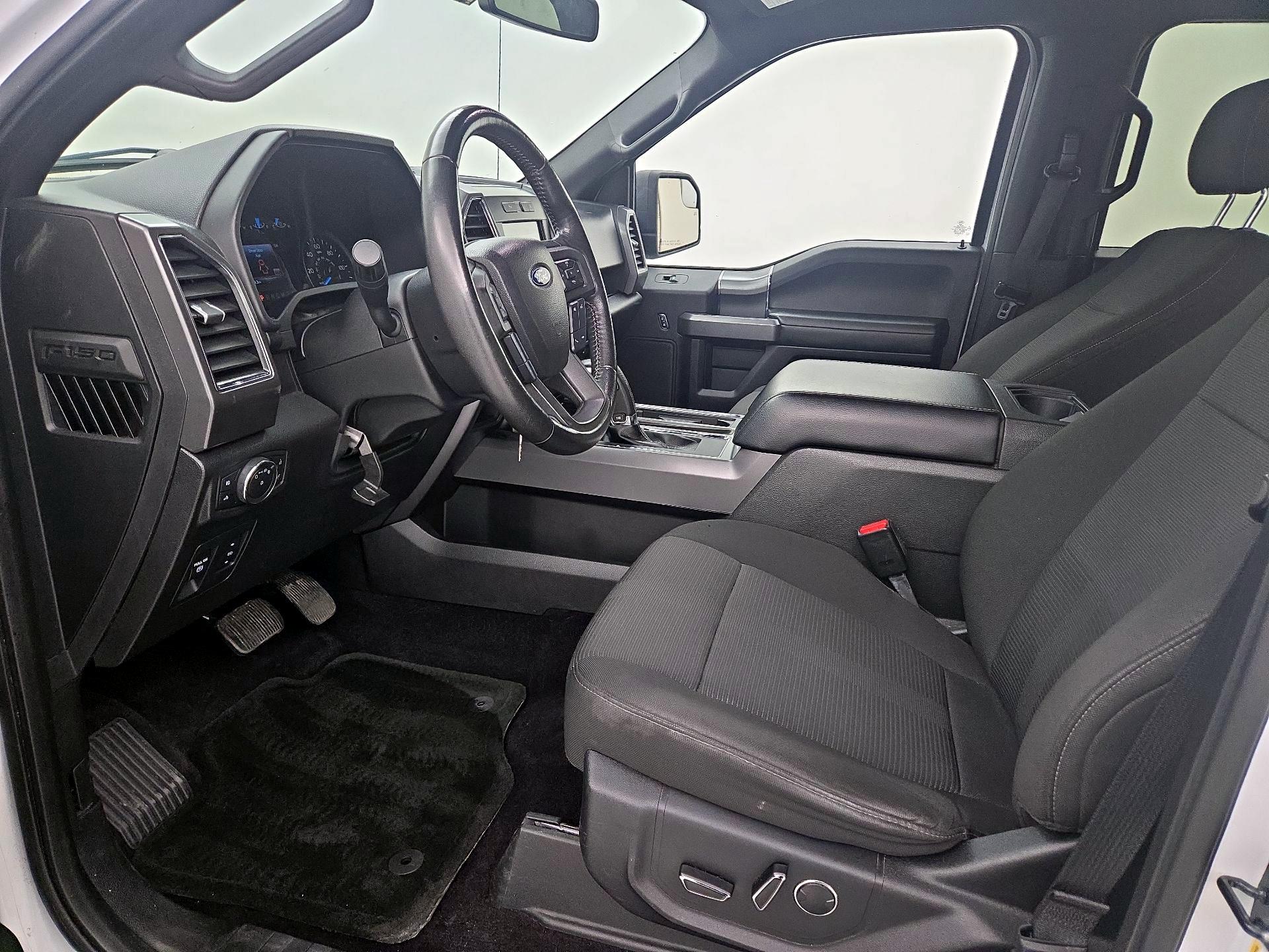 Thumbnail: 2017 Ford F-150 - 11