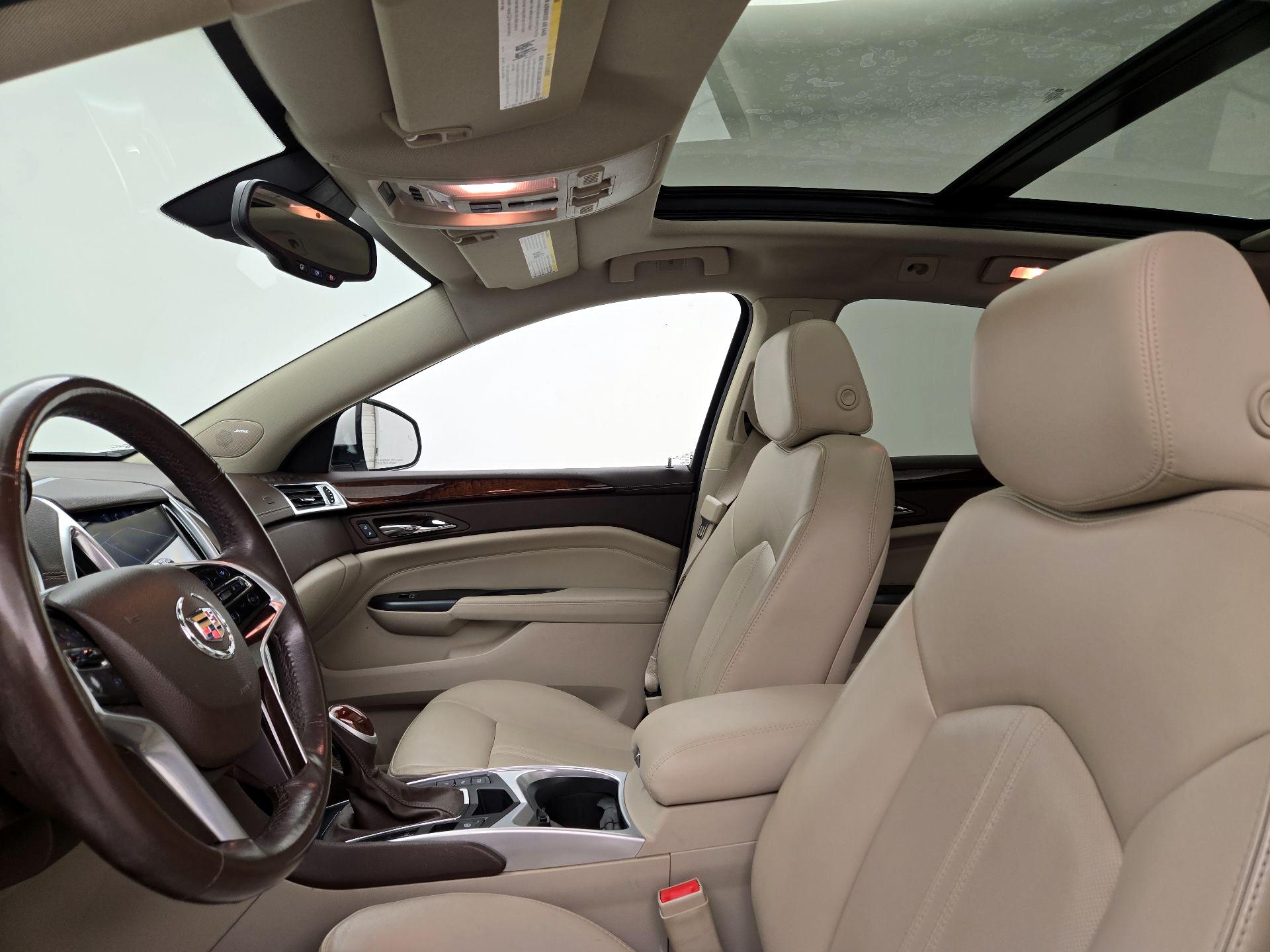 Thumbnail: 2016 Cadillac SRX - 19