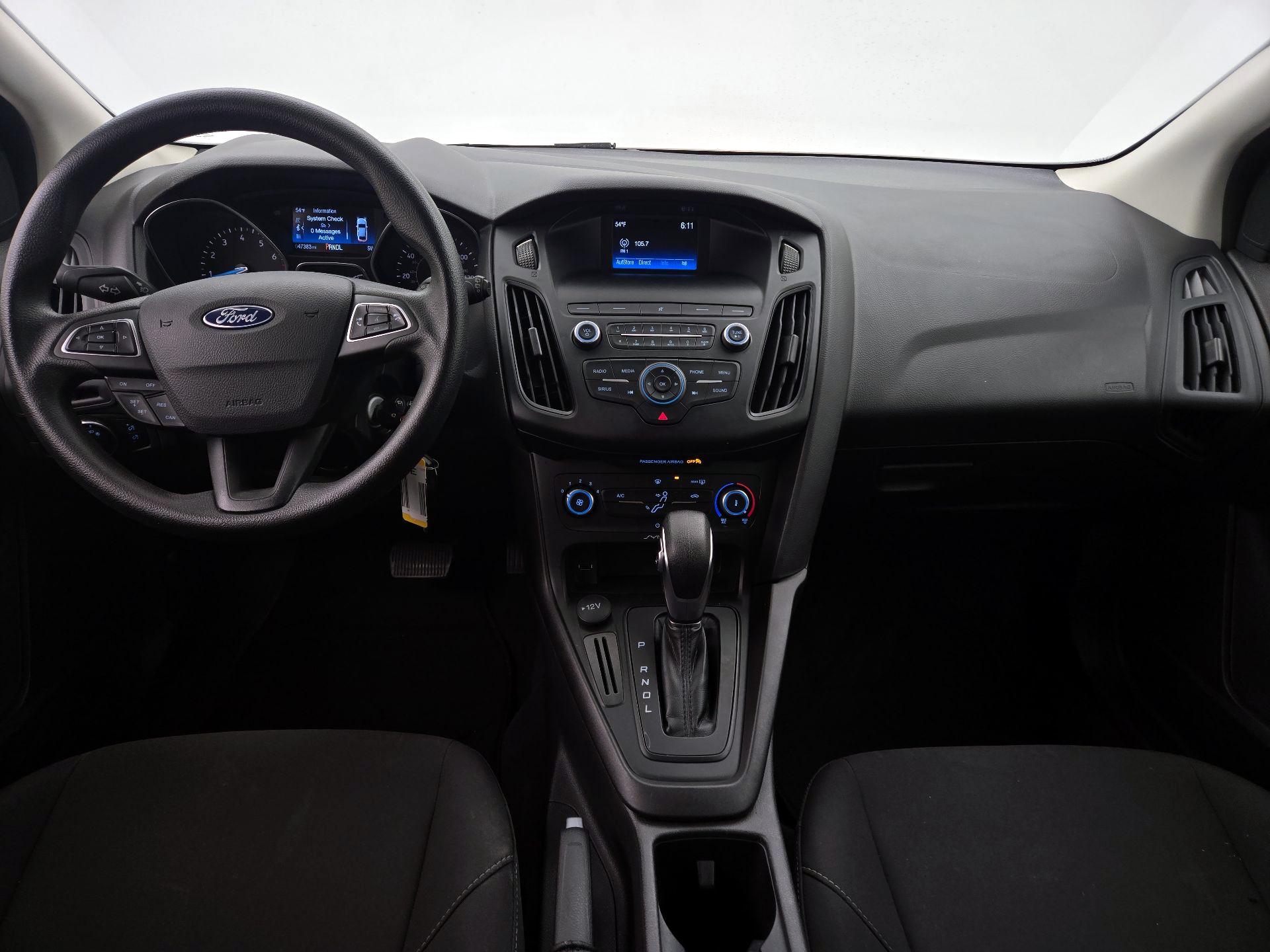 Thumbnail: 2018 Ford Focus - 9