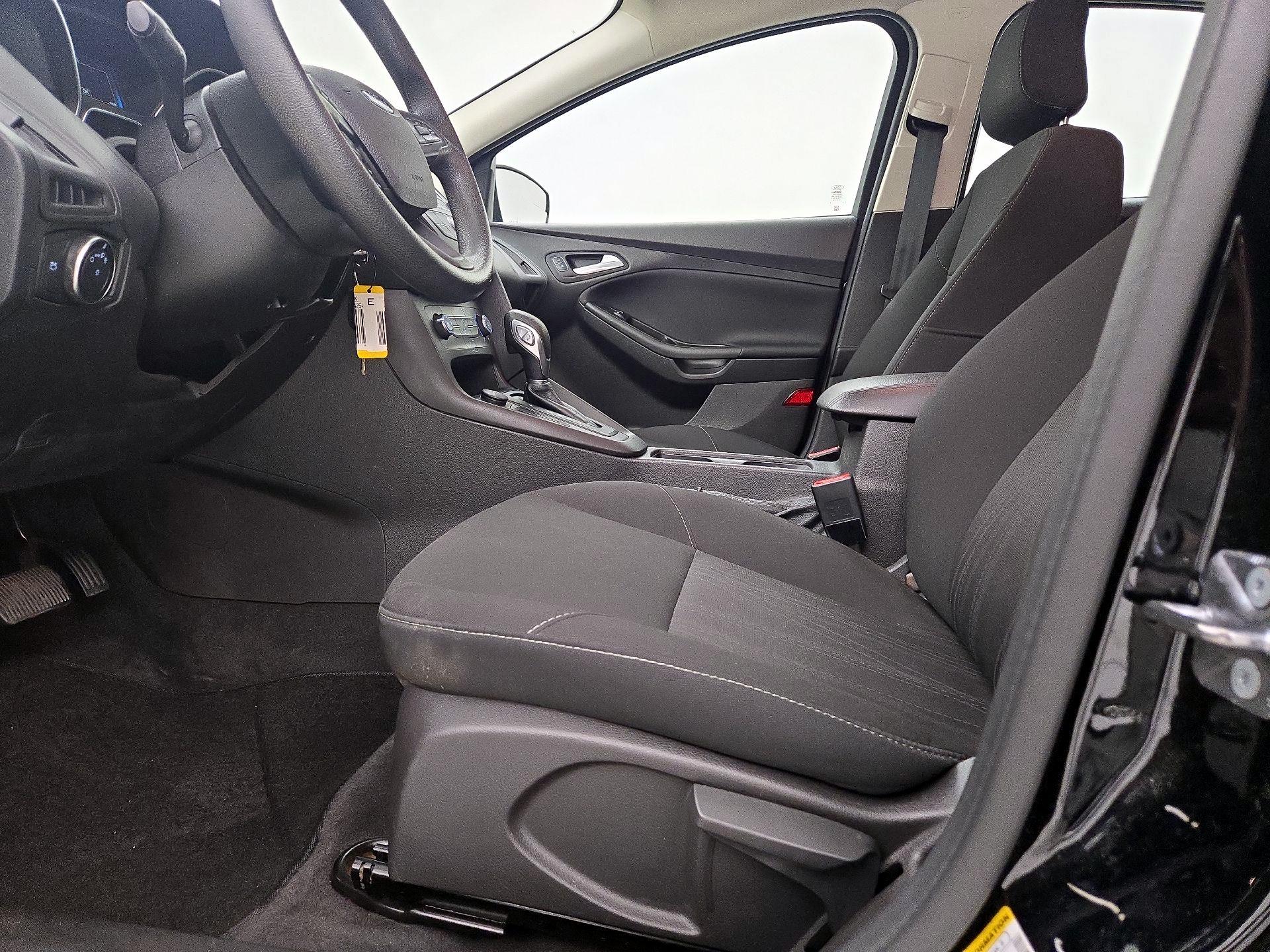 Thumbnail: 2018 Ford Focus - 11