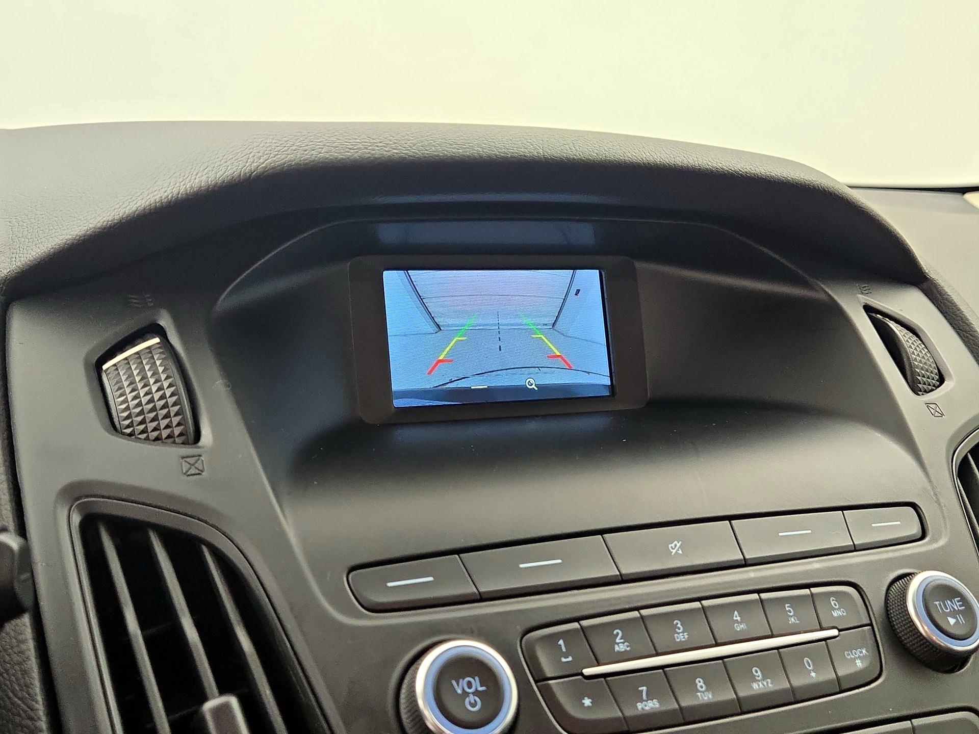 Thumbnail: 2018 Ford Focus - 14