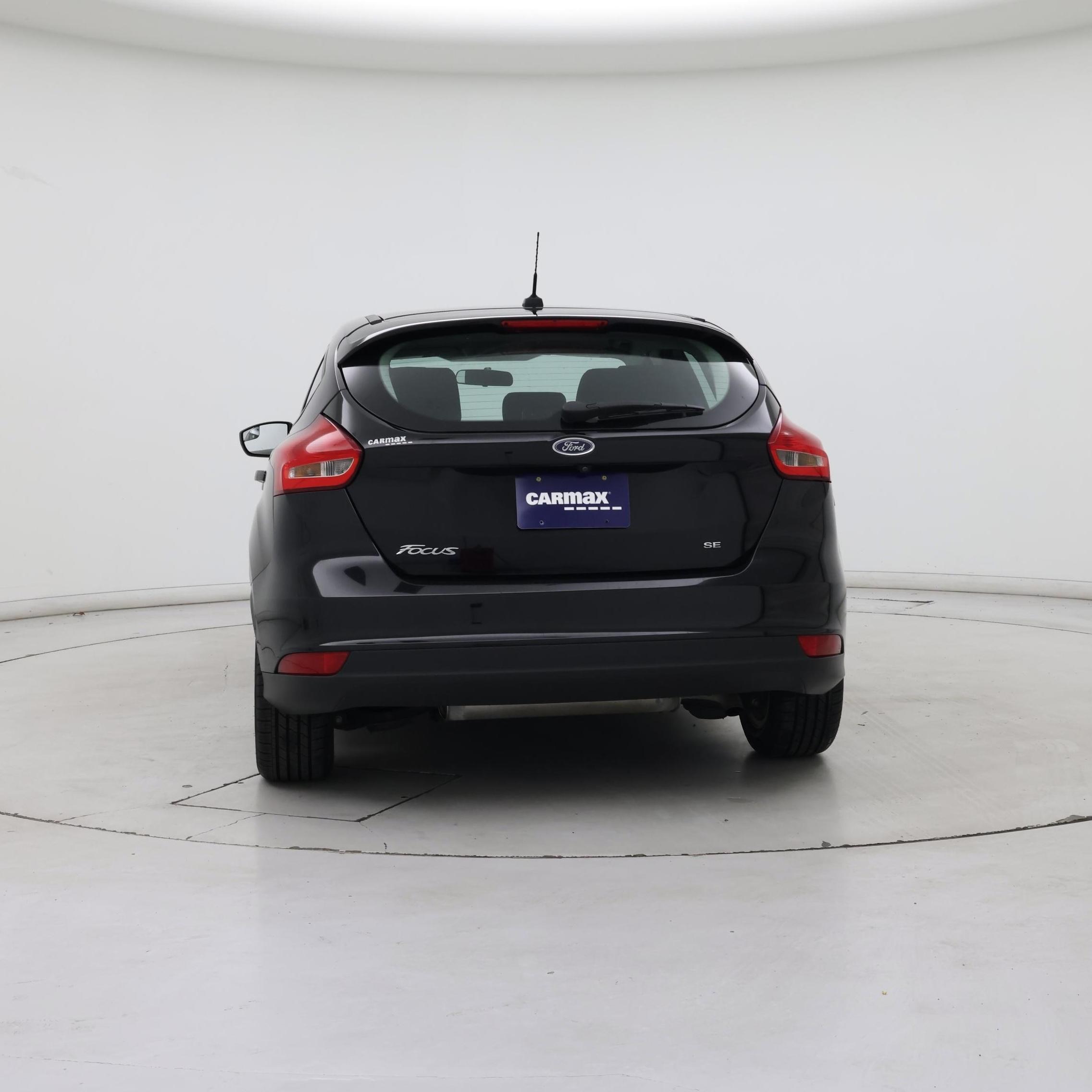 Thumbnail: 2018 Ford Focus - 6