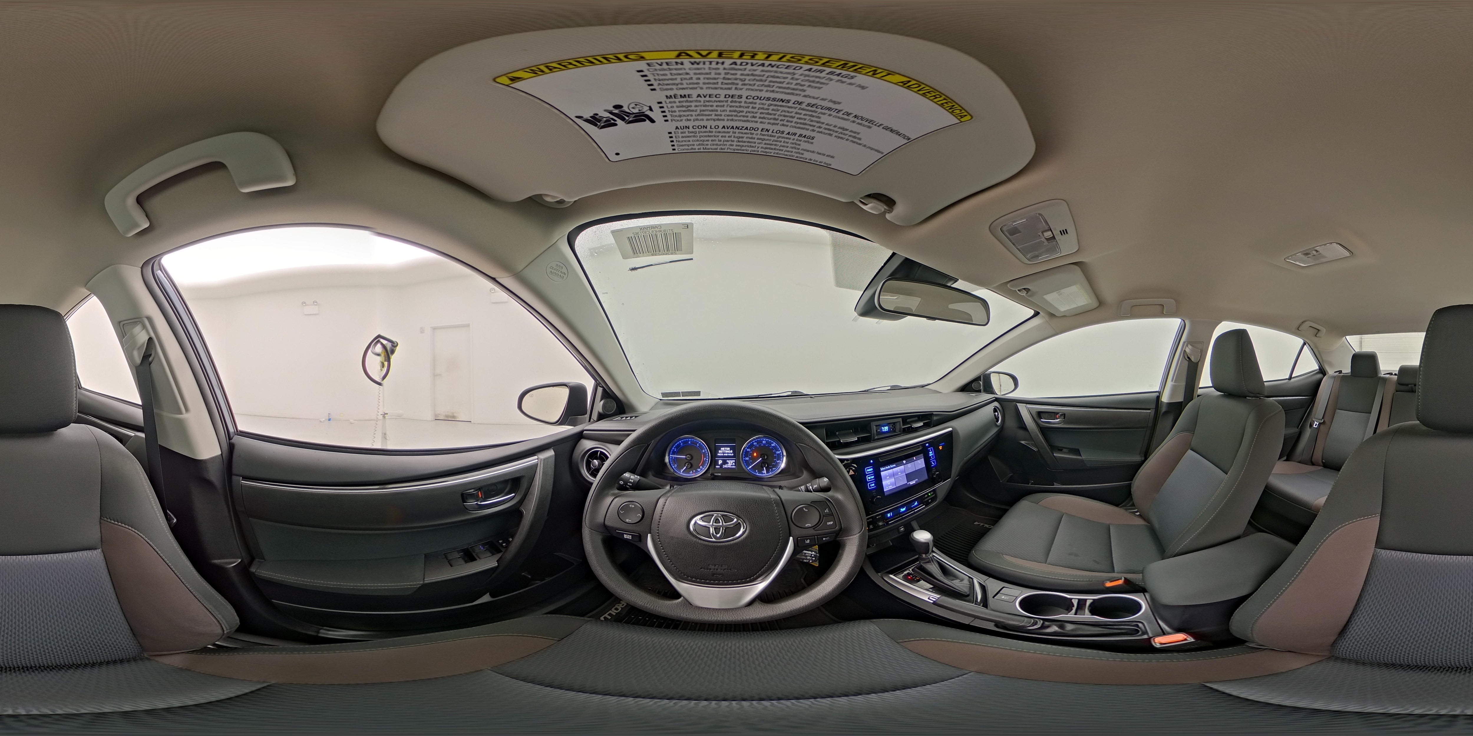 2018 Toyota Corolla LE - Photo 26