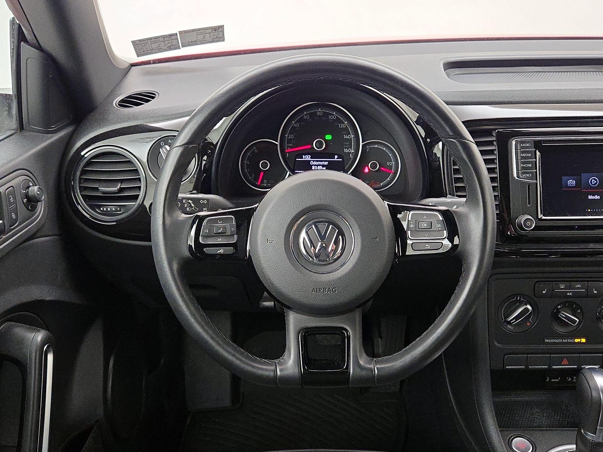 Thumbnail: 2018 Volkswagen Beetle - 10