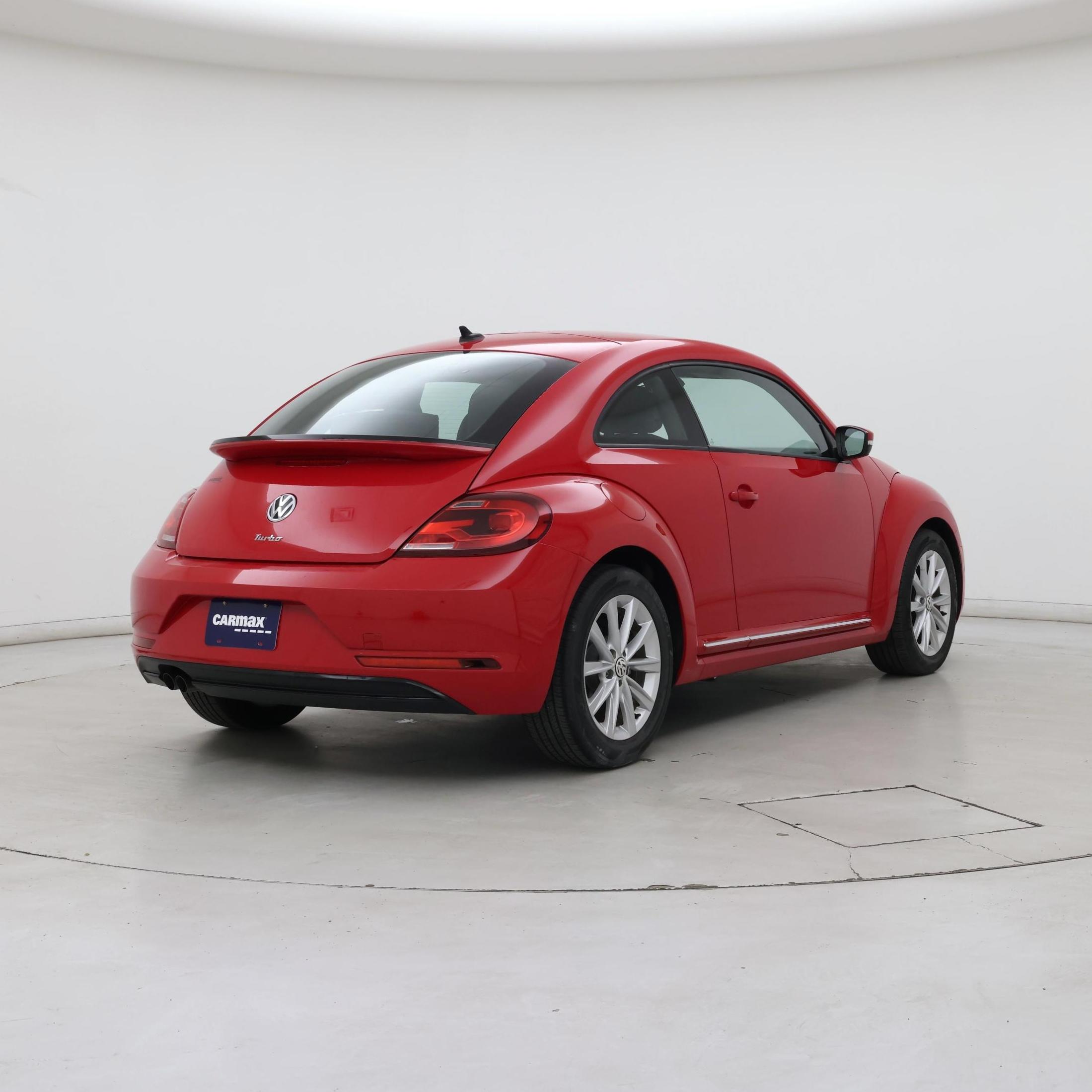 Thumbnail: 2018 Volkswagen Beetle - 8