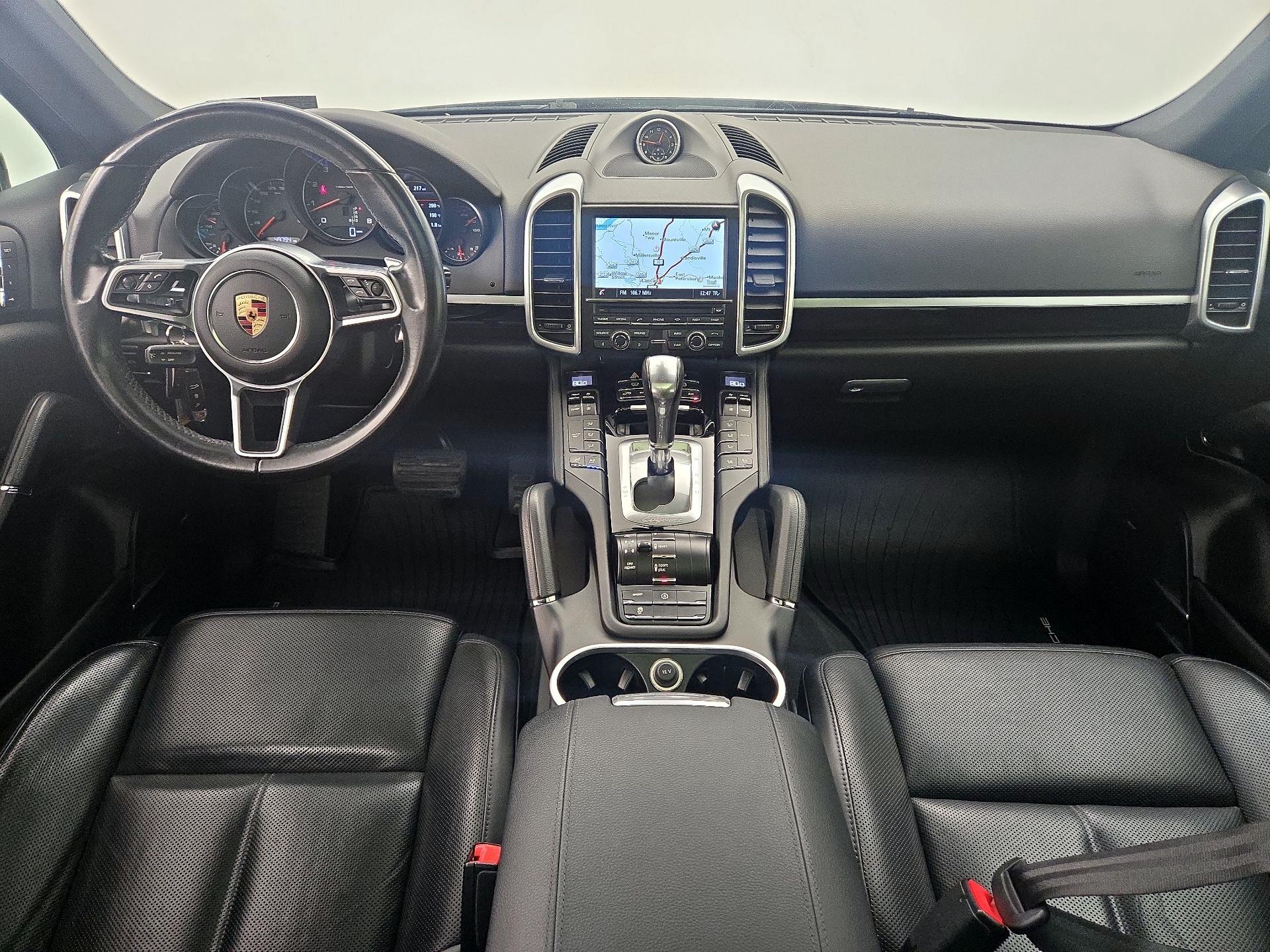 Thumbnail: 2016 Porsche Cayenne - 9