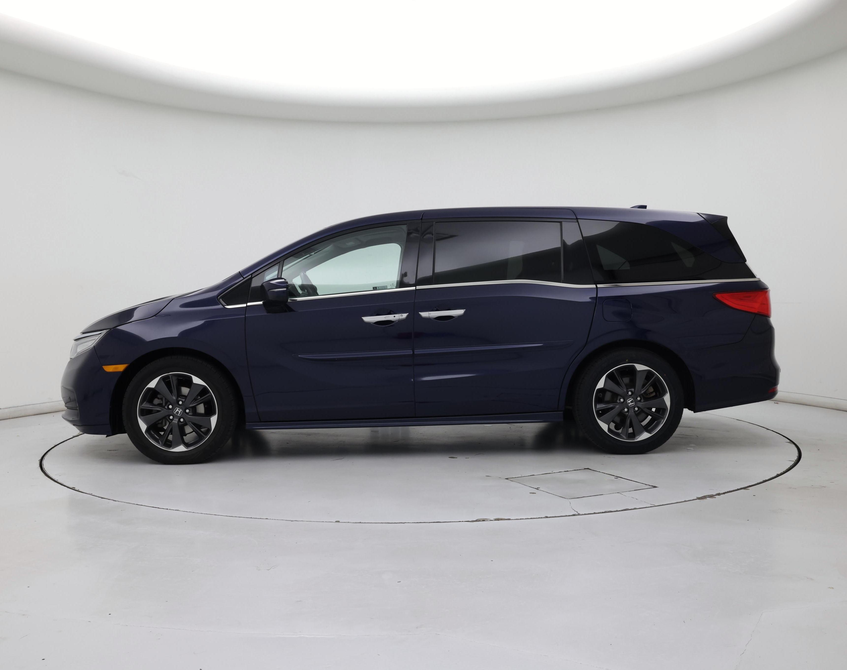 Thumbnail: 2022 Honda Odyssey - 3