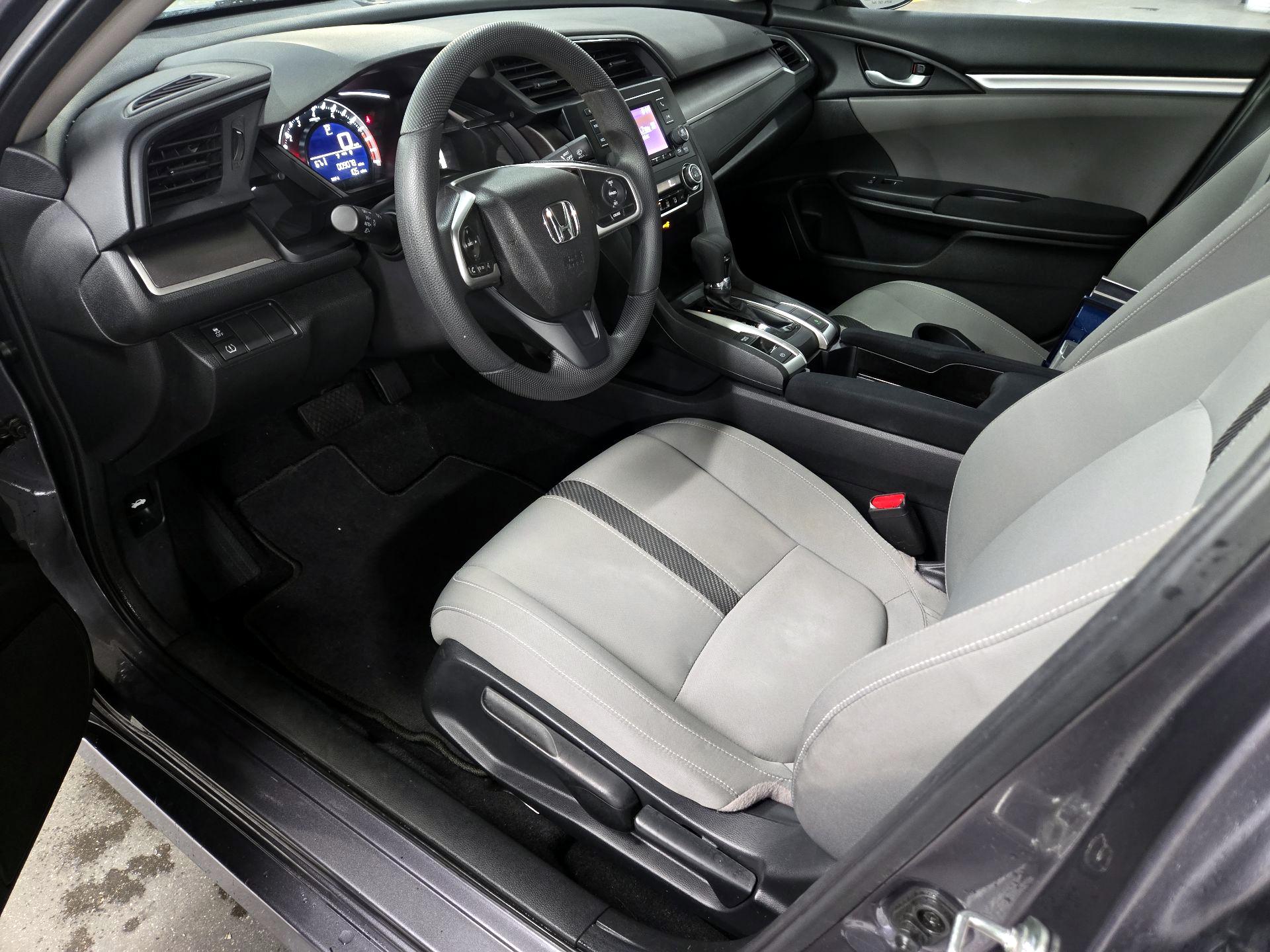 Thumbnail: 2017 Honda Civic - 11