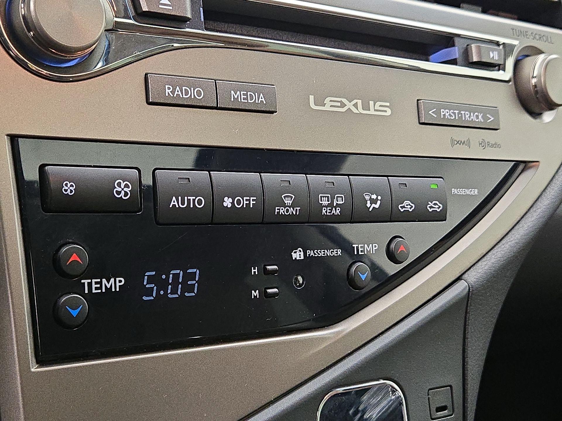 Thumbnail: 2015 Lexus RX - 15