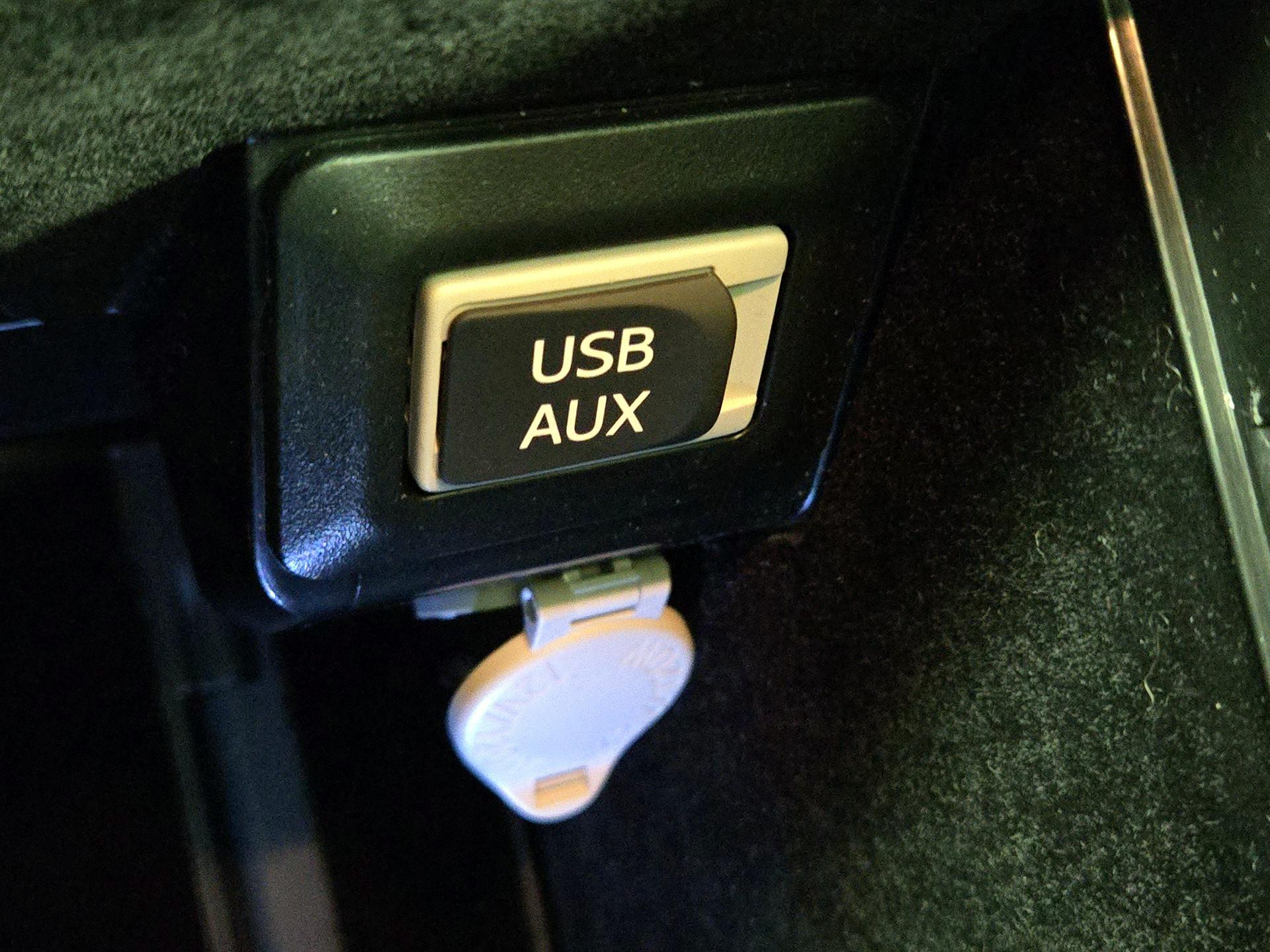 Thumbnail: 2015 Lexus RX - 17