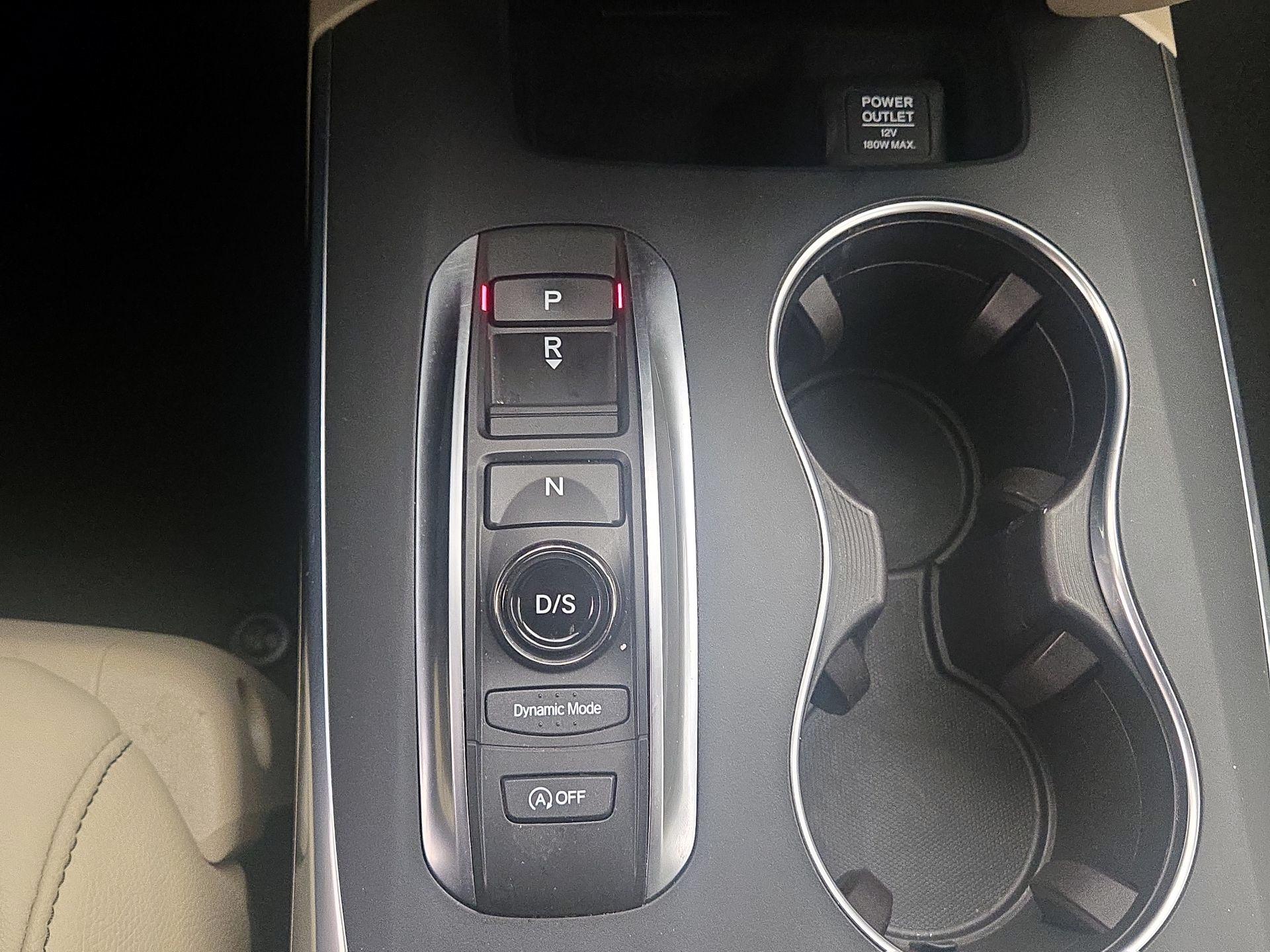 Thumbnail: 2020 Acura MDX - 18