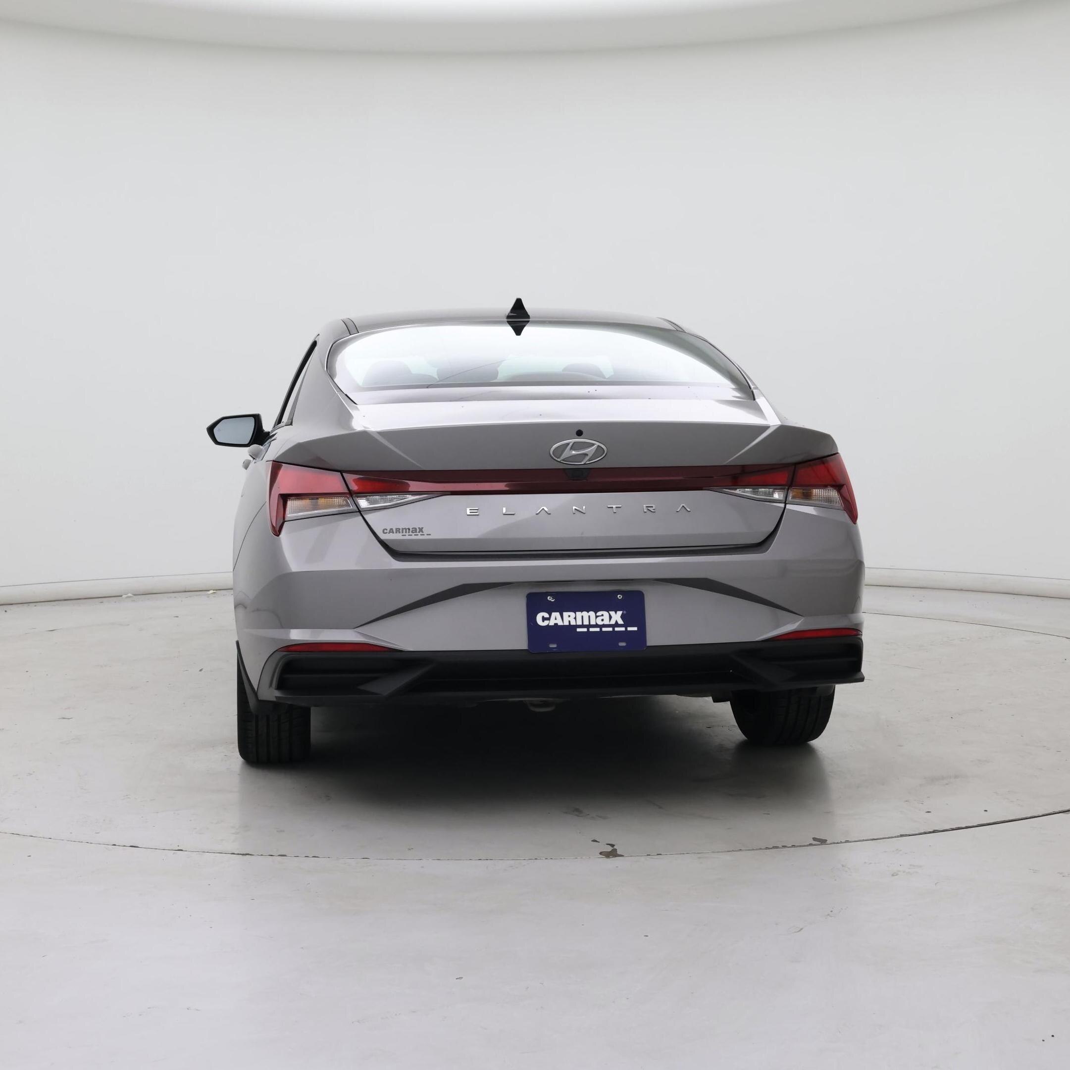 Thumbnail: 2023 Hyundai Elantra - 6