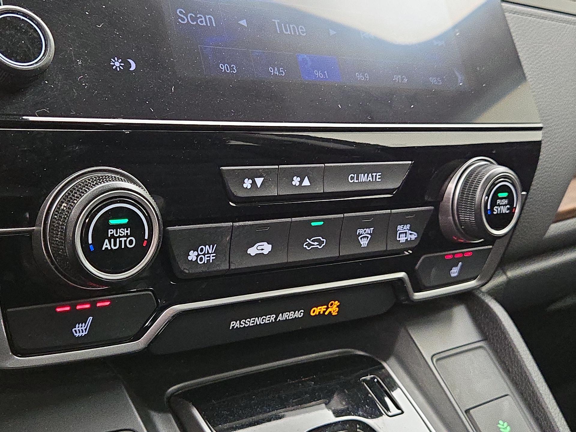 Thumbnail: 2018 Honda CR-V - 15