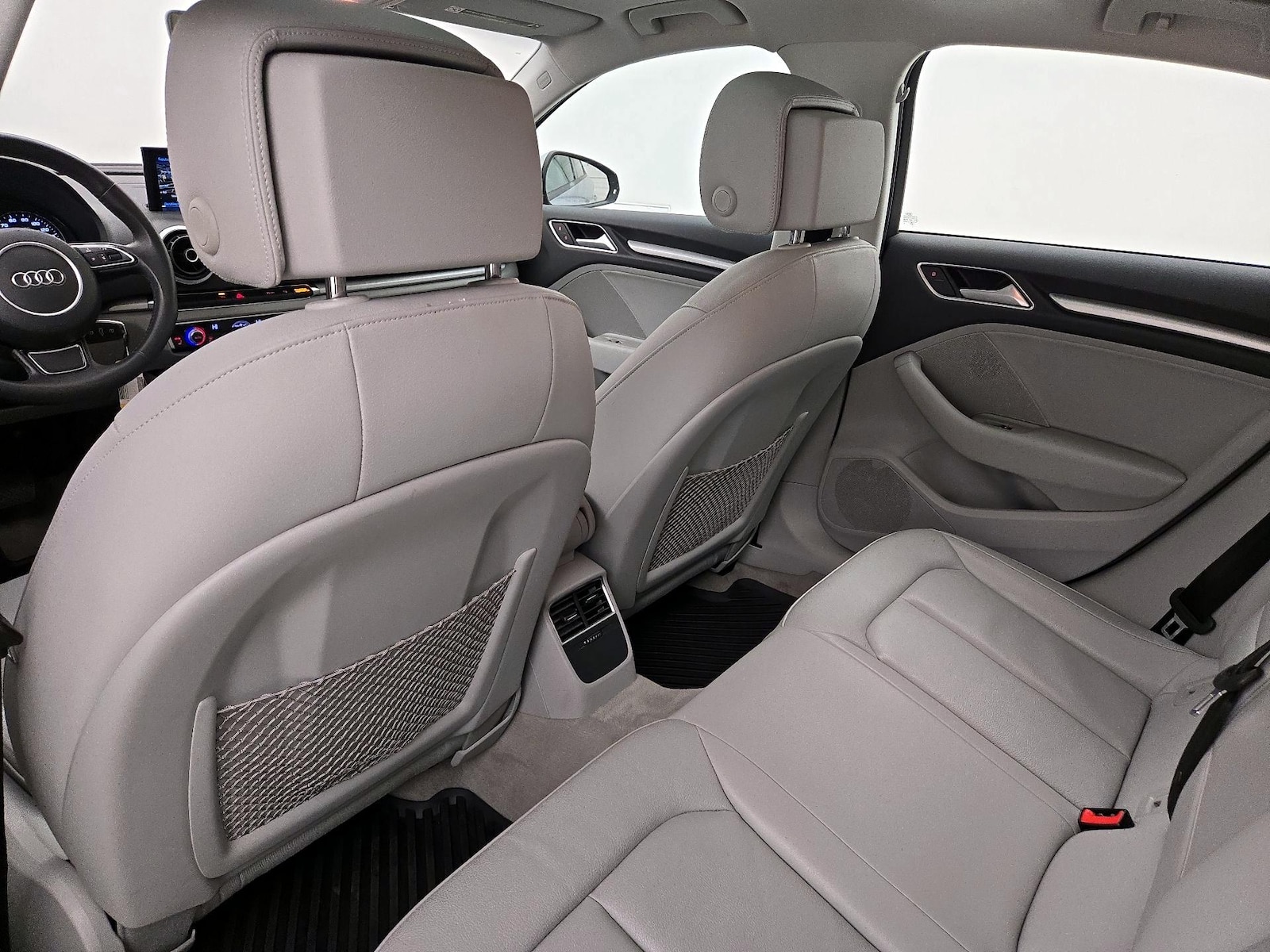 2016 Audi A3 Sedan Premium - Photo 22