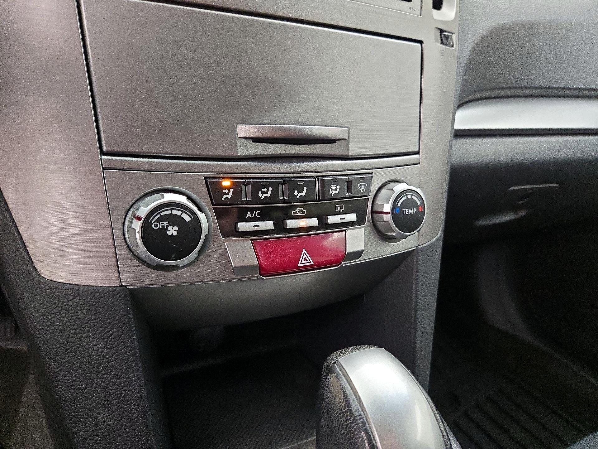 Thumbnail: 2014 Subaru Outback - 15