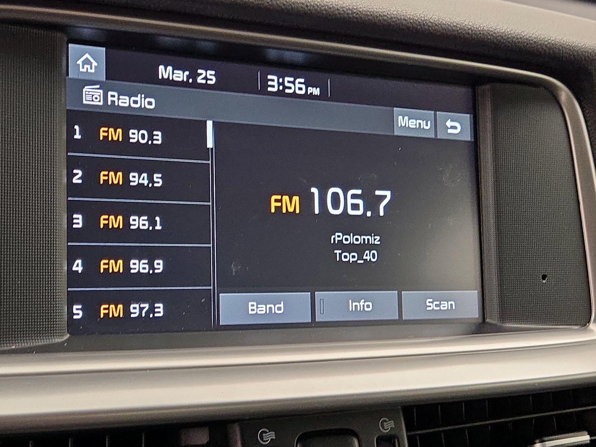 Thumbnail: 2019 Kia Optima - 14