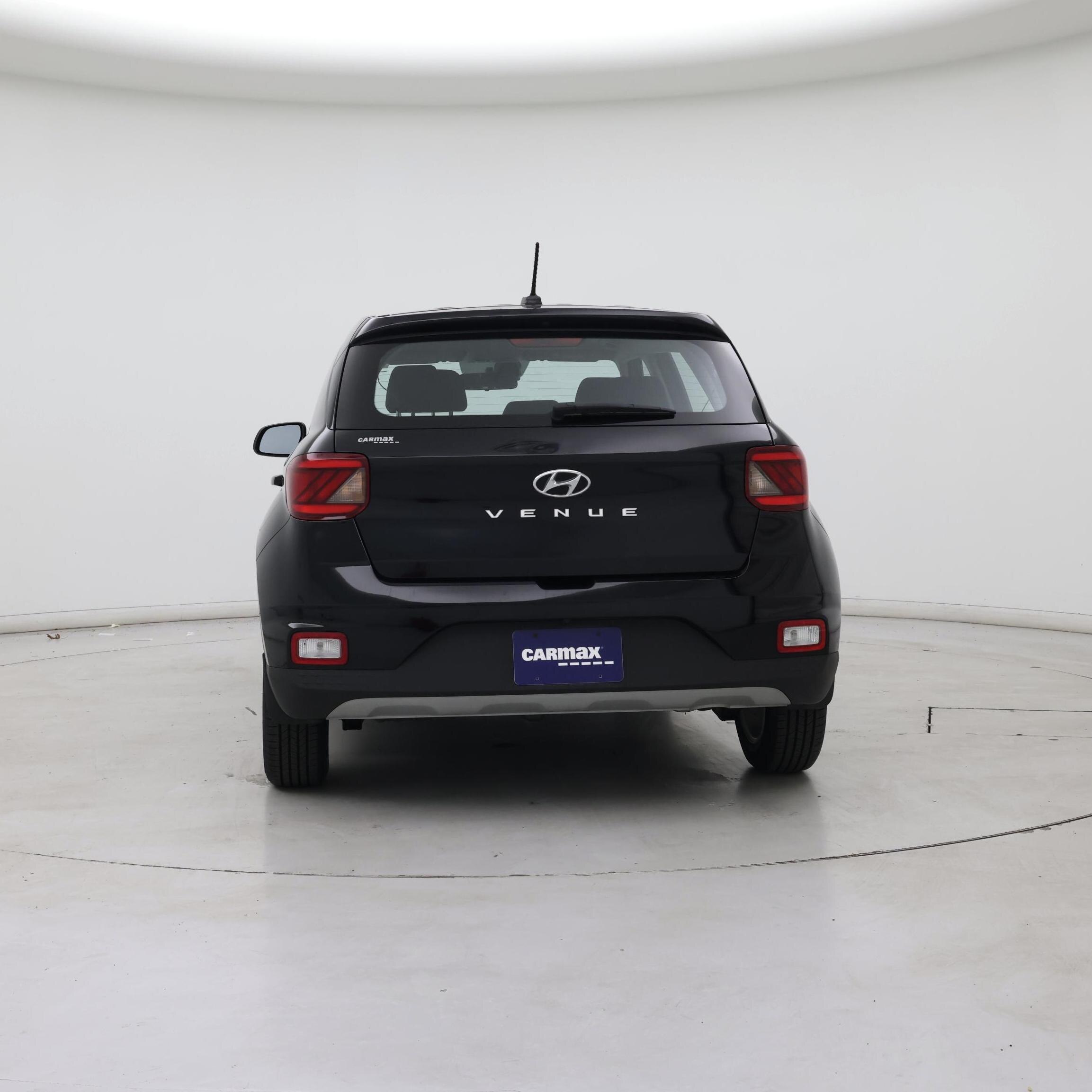 Thumbnail: 2023 Hyundai Venue - 6