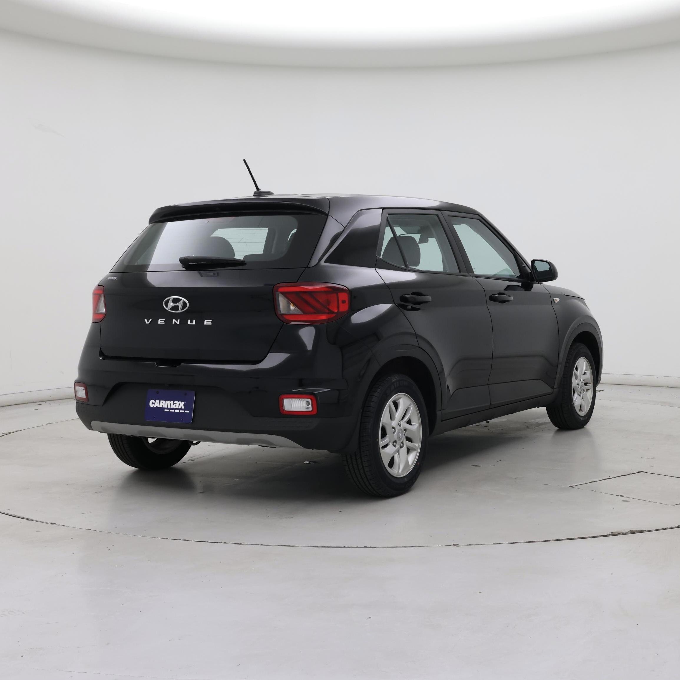 Thumbnail: 2023 Hyundai Venue - 8