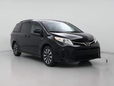 2018 Toyota Sienna LE