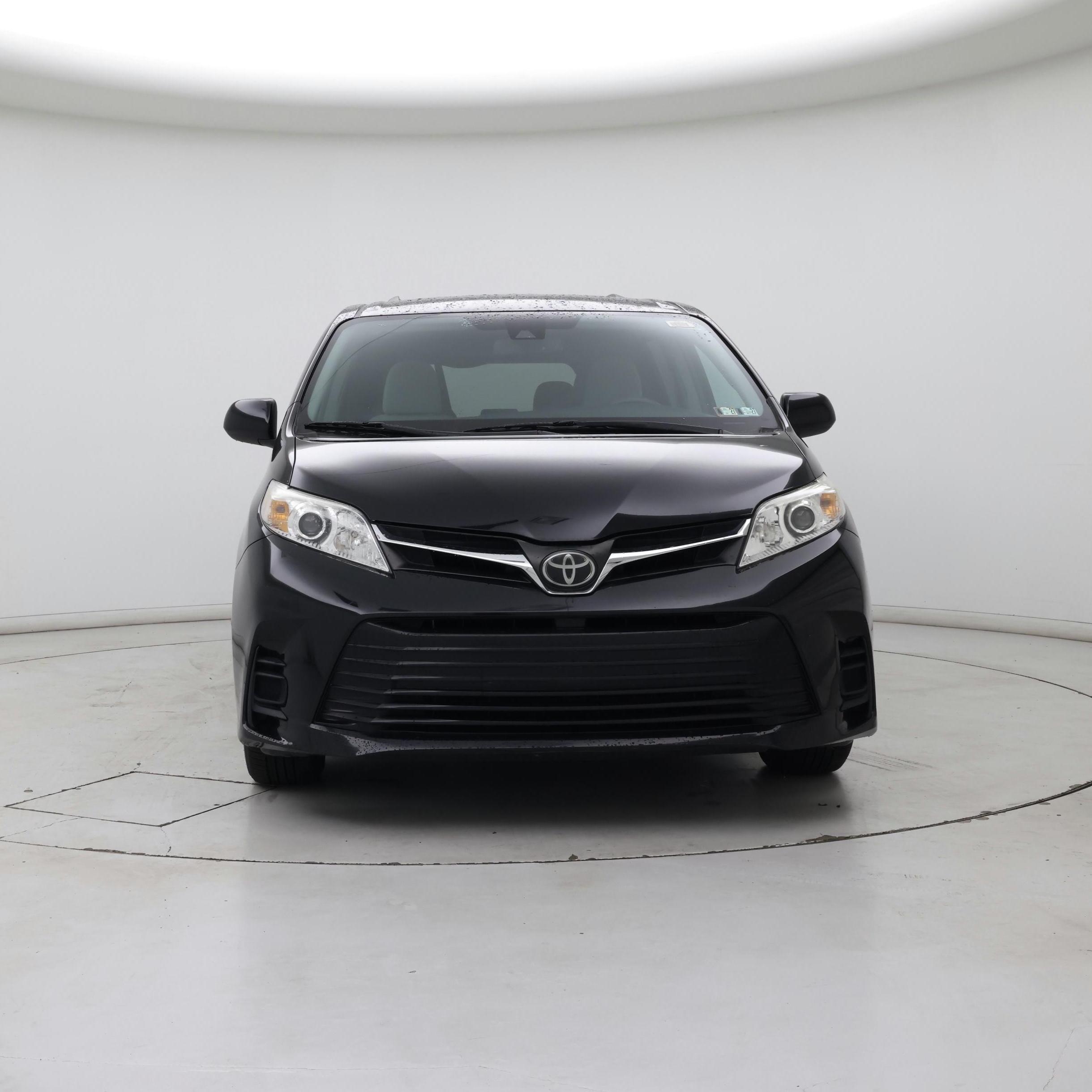Thumbnail: 2018 Toyota Sienna - 5