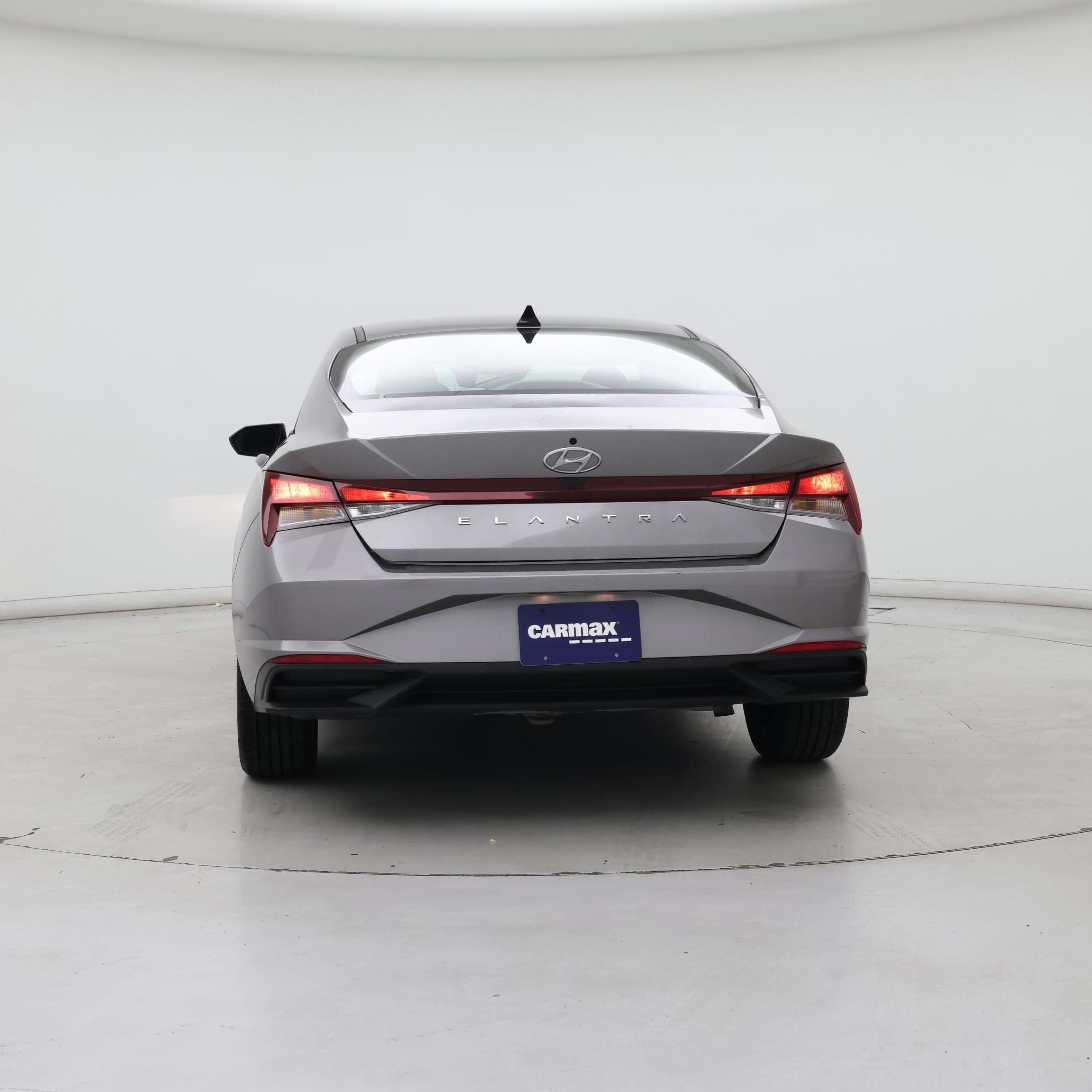 Thumbnail: 2023 Hyundai Elantra - 6