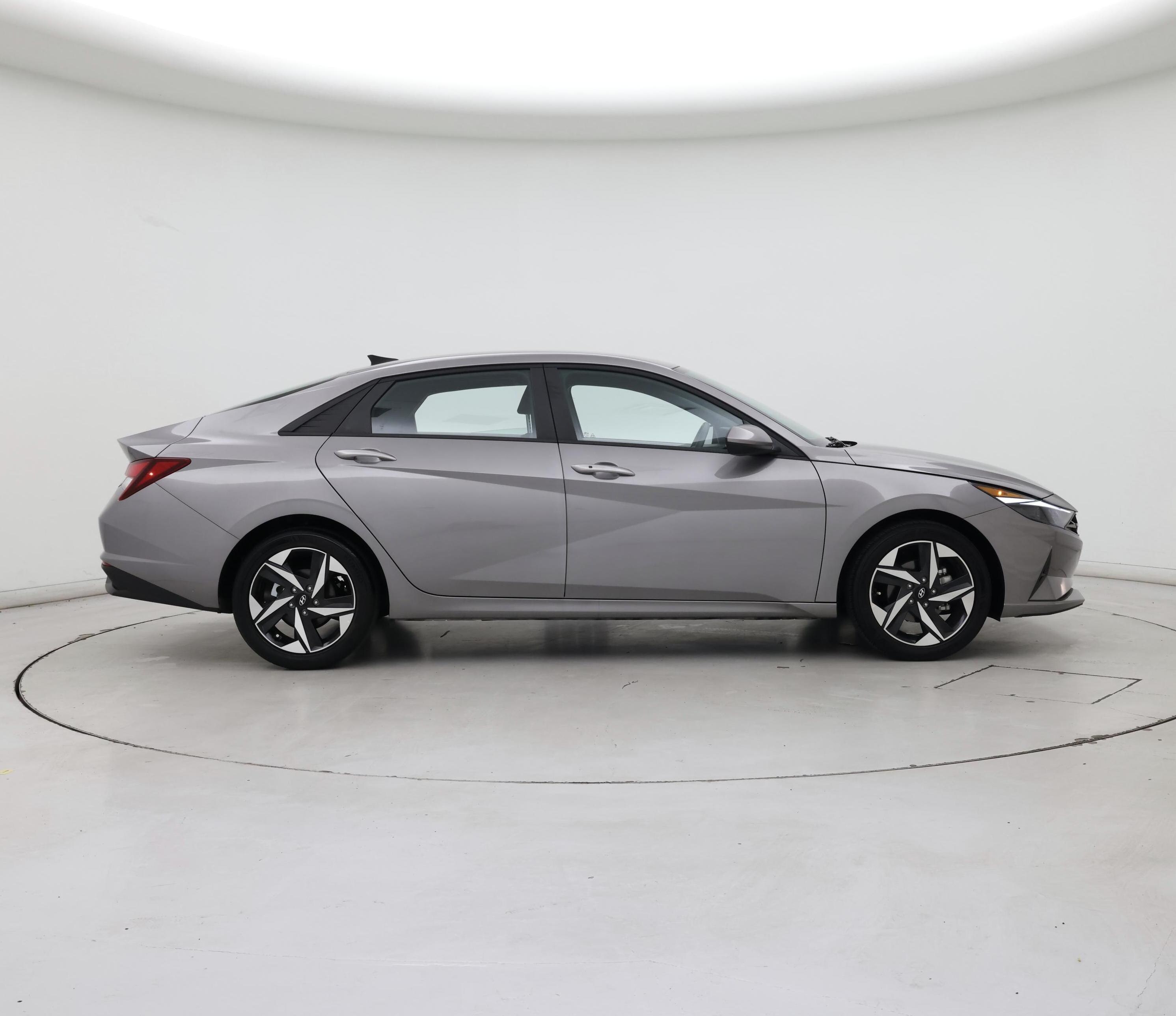 Thumbnail: 2023 Hyundai Elantra - 7