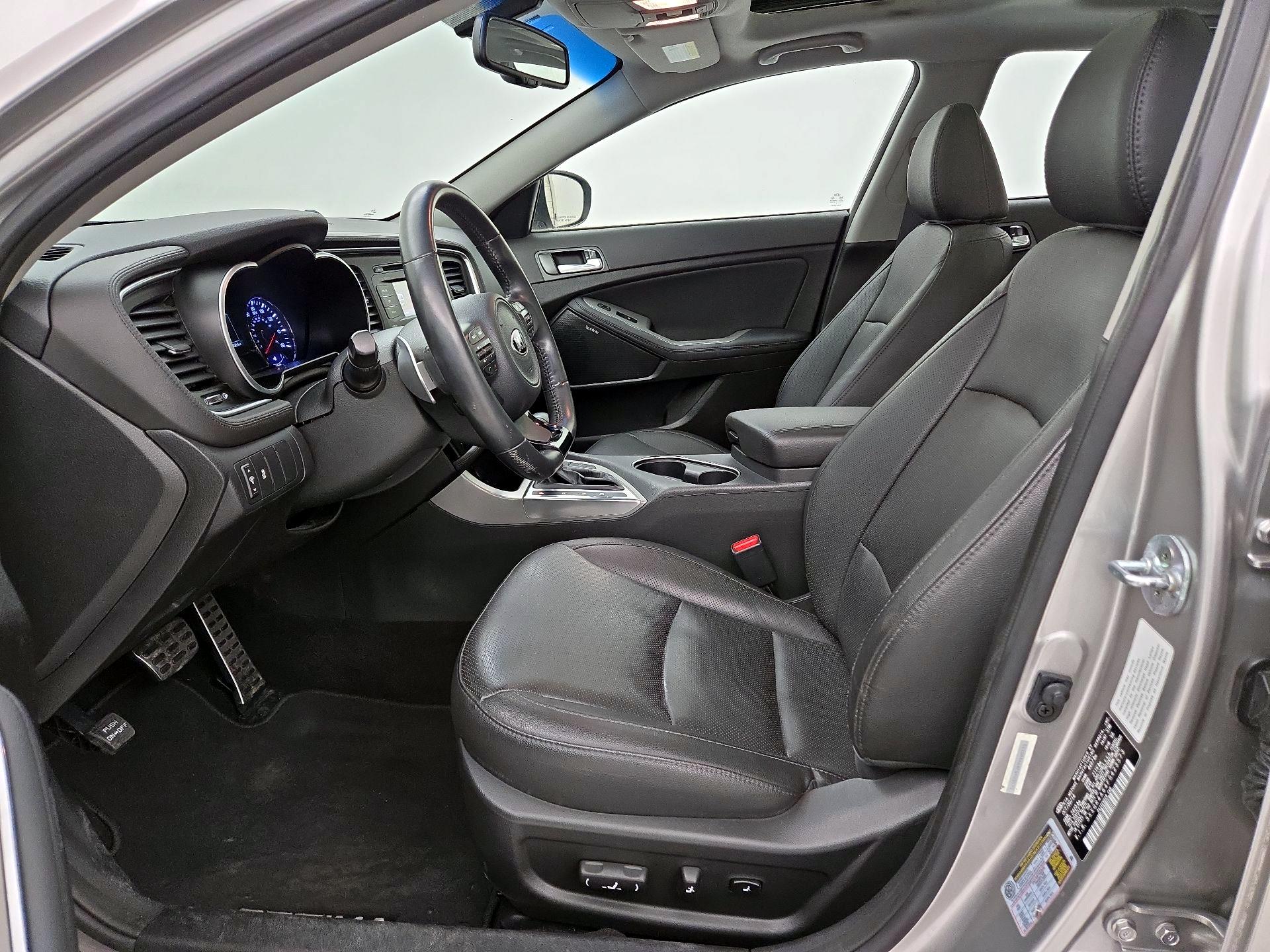 Thumbnail: 2015 Kia Optima - 11