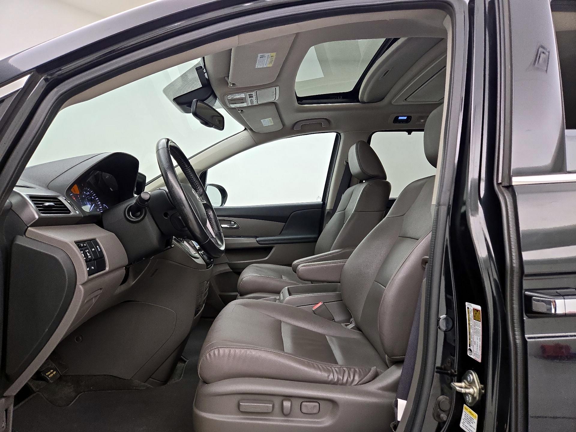 Thumbnail: 2014 Honda Odyssey - 11