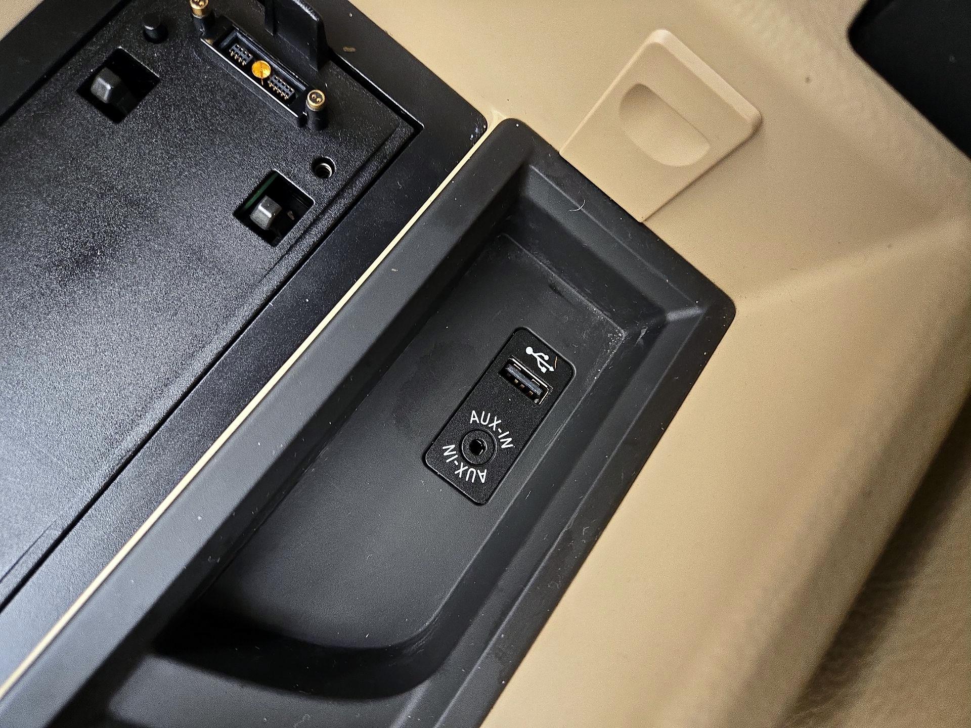 Thumbnail: 2016 BMW 3 Series - 18