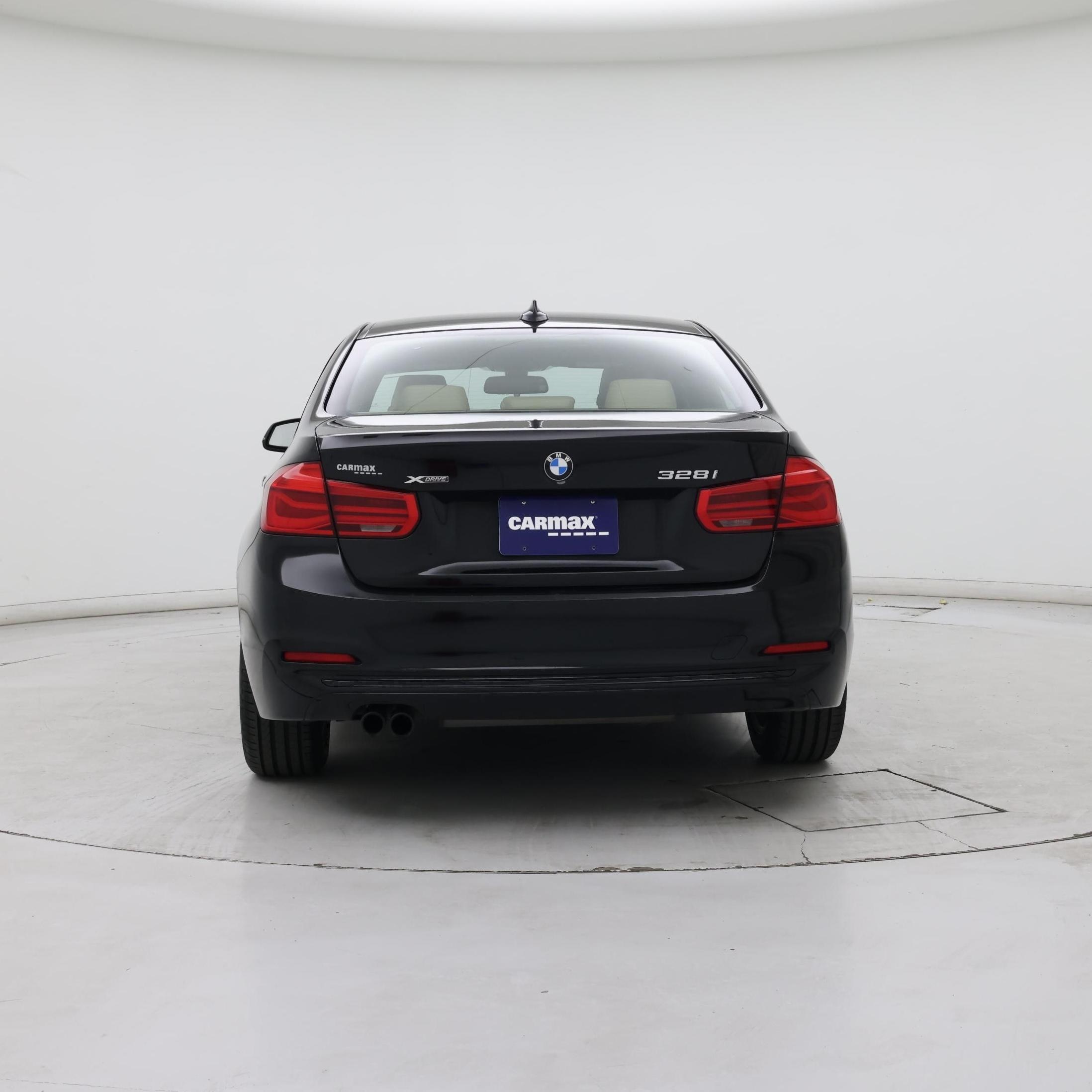 Thumbnail: 2016 BMW 3 Series - 6