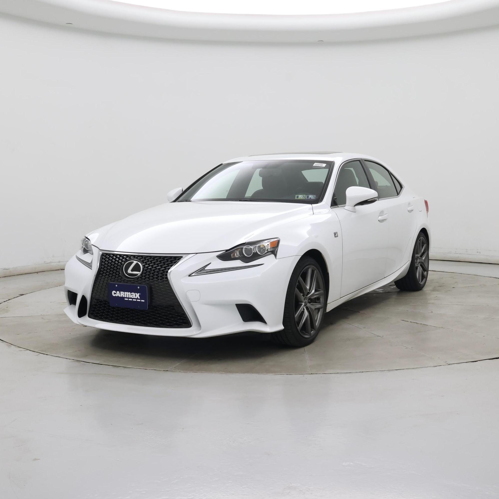 Thumbnail: 2016 Lexus IS - 4