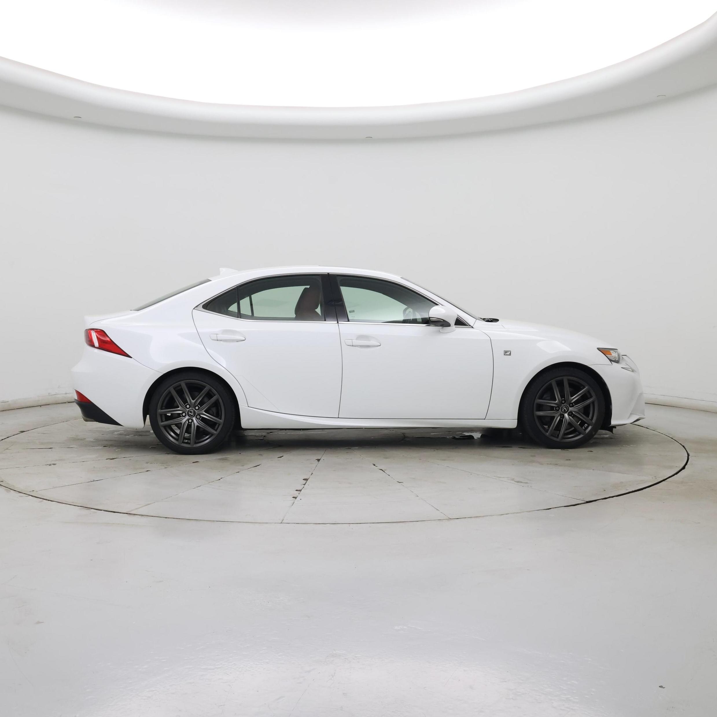 Thumbnail: 2016 Lexus IS - 7