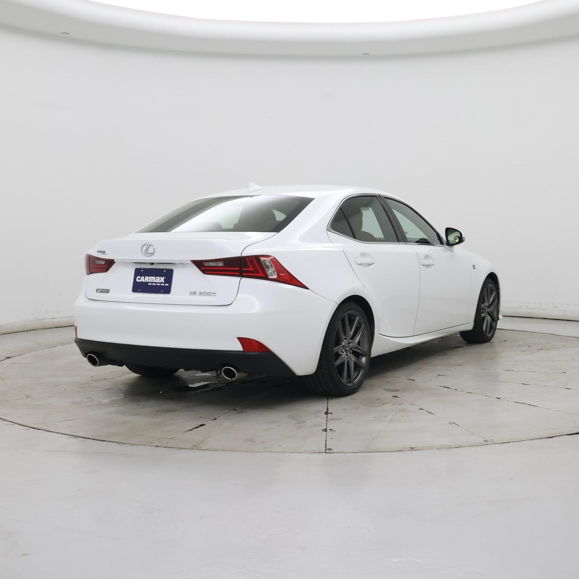 Thumbnail: 2016 Lexus IS - 8