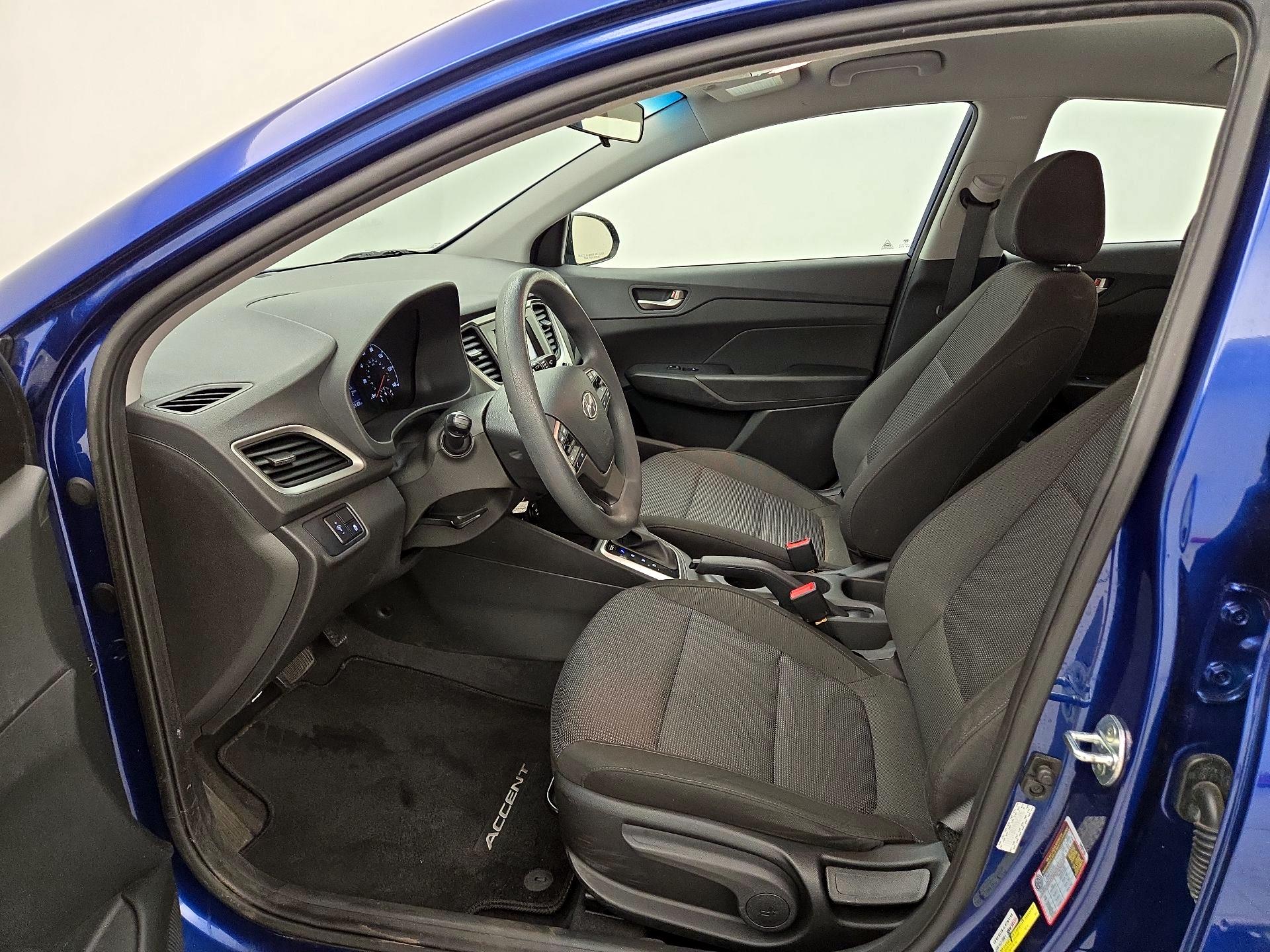 Thumbnail: 2022 Hyundai Accent - 11