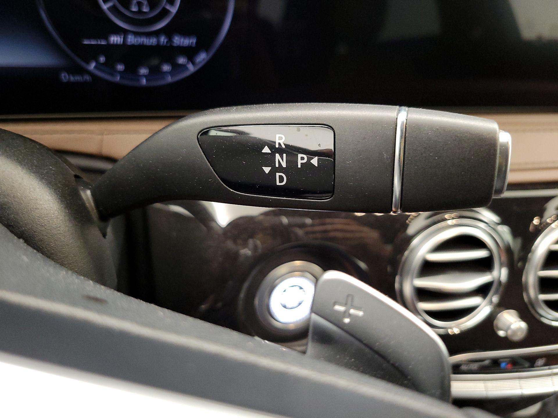 Thumbnail: 2018 Mercedes-Benz S-Class - 17