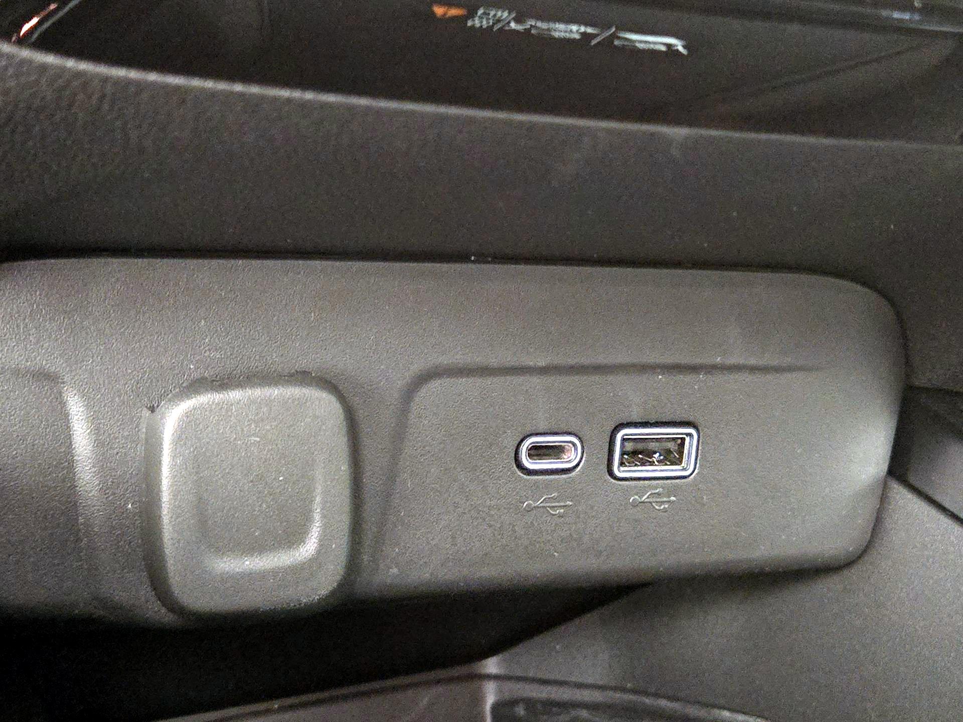 Thumbnail: 2024 Chevrolet Trax - 17