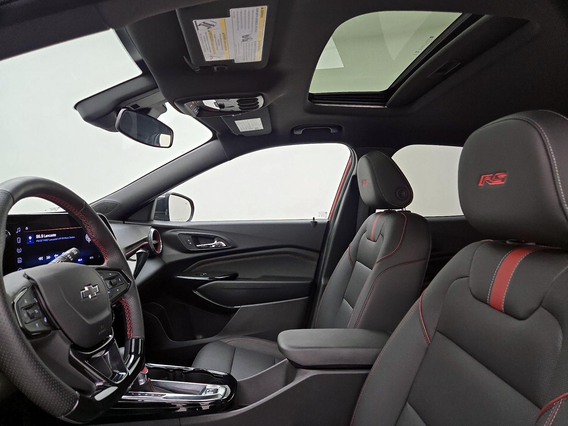 Thumbnail: 2024 Chevrolet Trax - 18